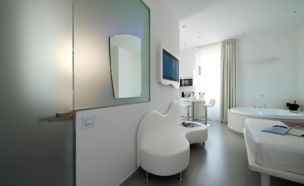Studio mit Whirlpool