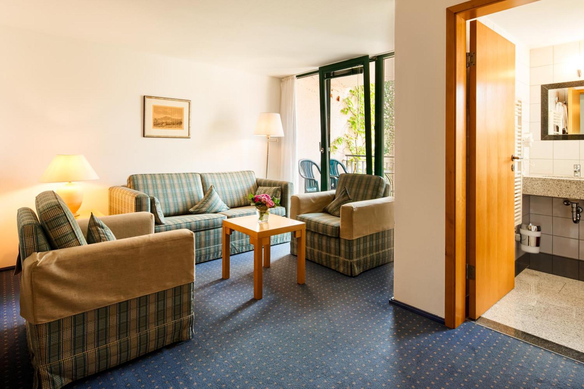 Family Double Room,1638473059:JPEG