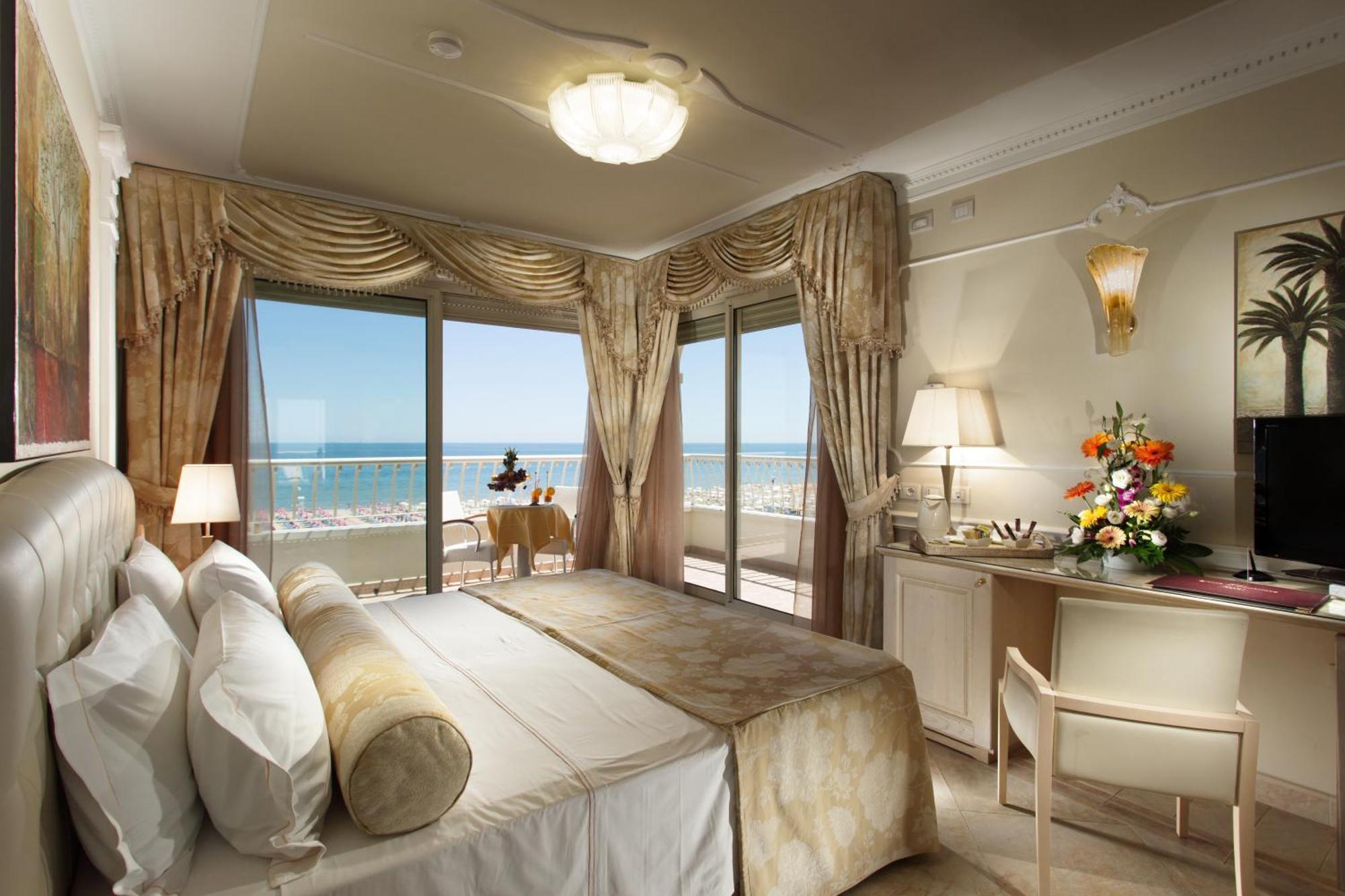 Suite with Sea View,1640370130:JPEG