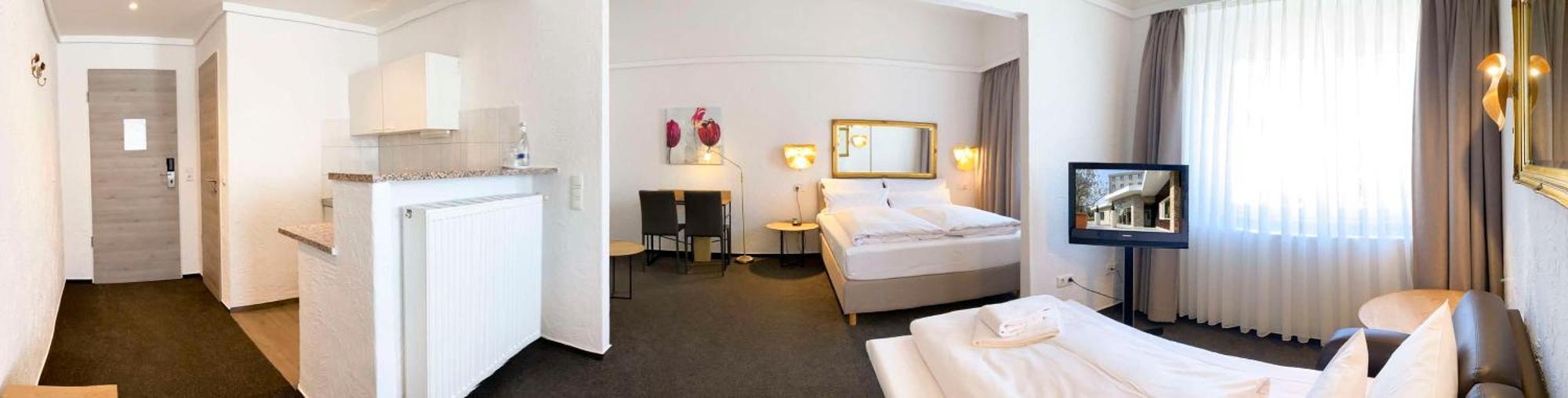 Comfort Queen Room,1641725131:JPEG