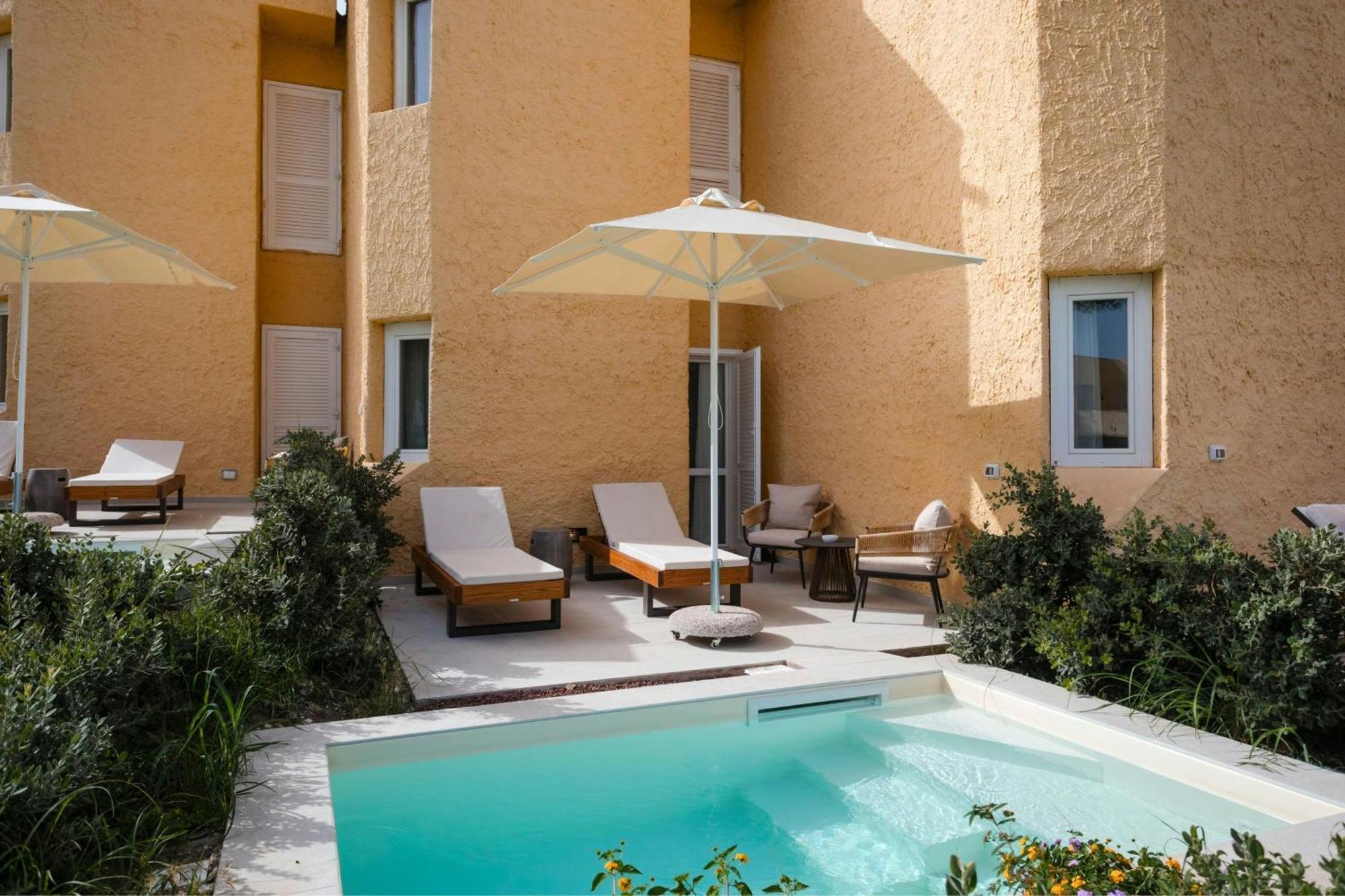 Deluxe King Room with Private Pool,1529401270:JPEG