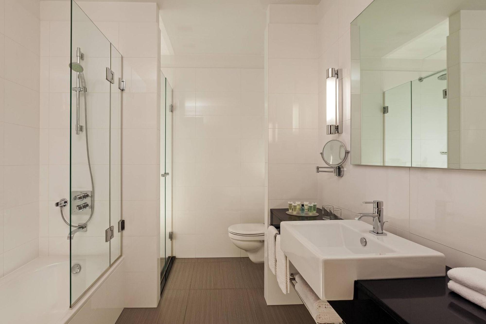 Executive Suite mit Balkon
