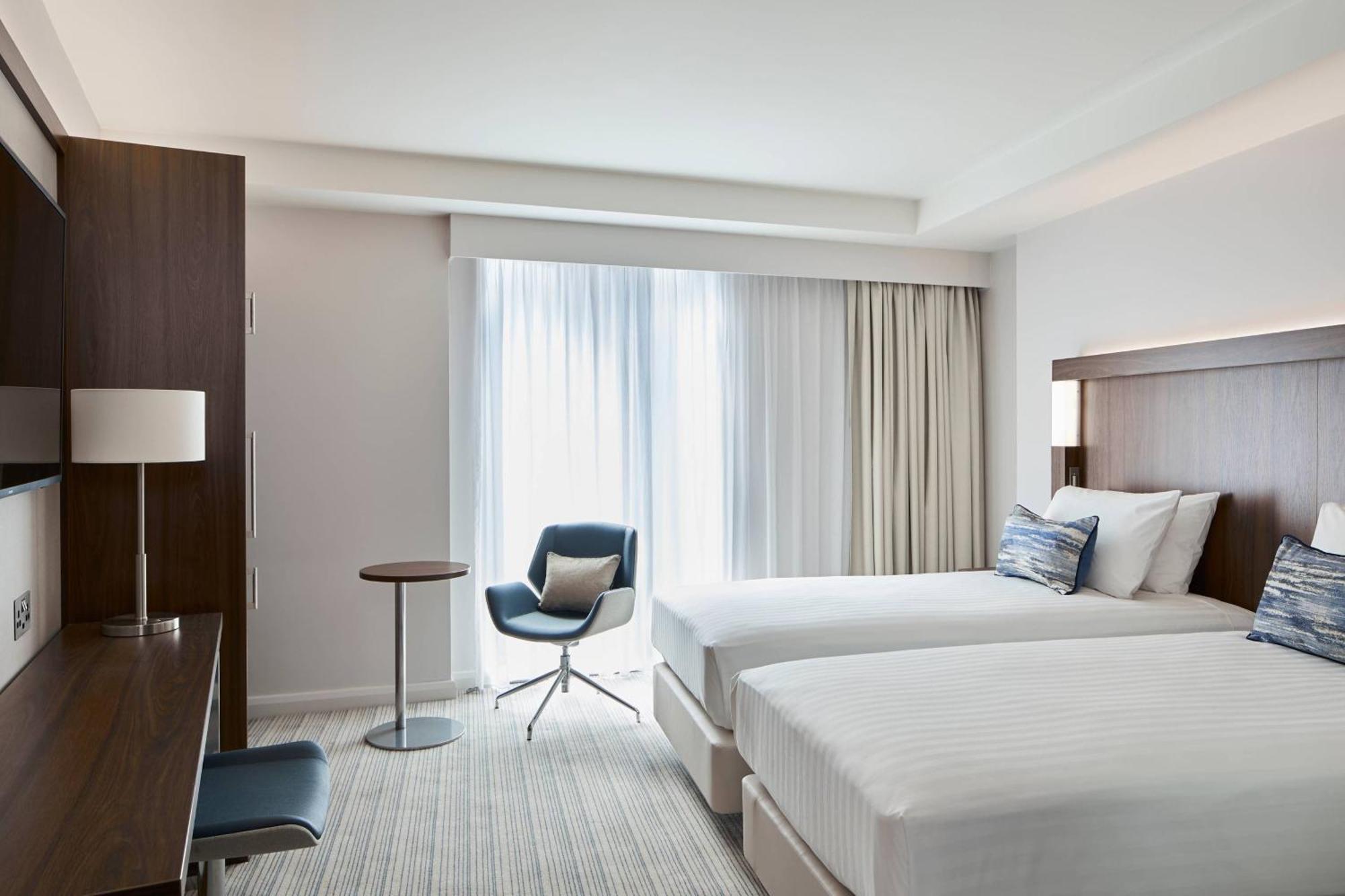 Twin Room,1643208367:JPEG