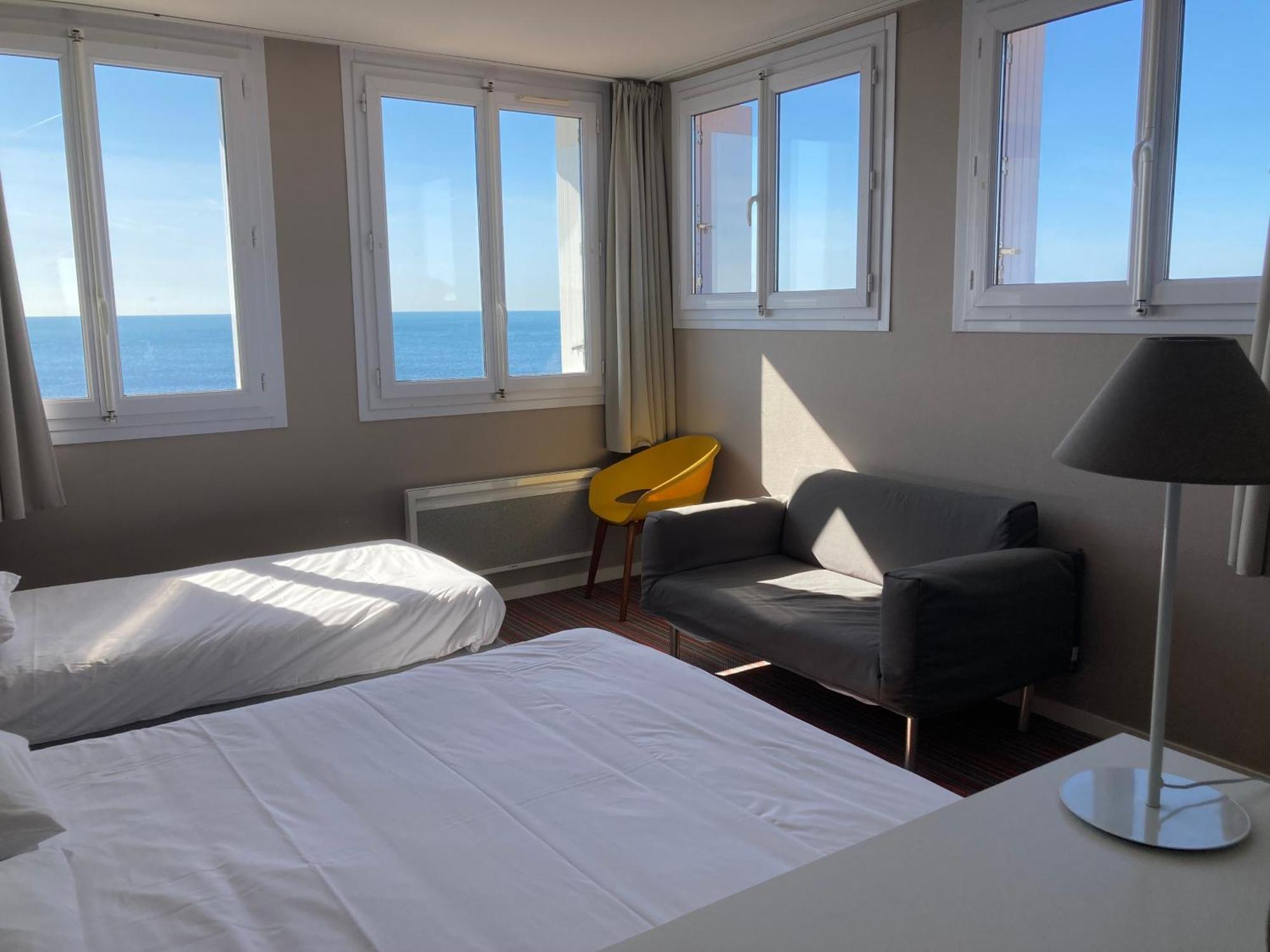 Chambre Quadruple Confort avec Vue sur la Mer