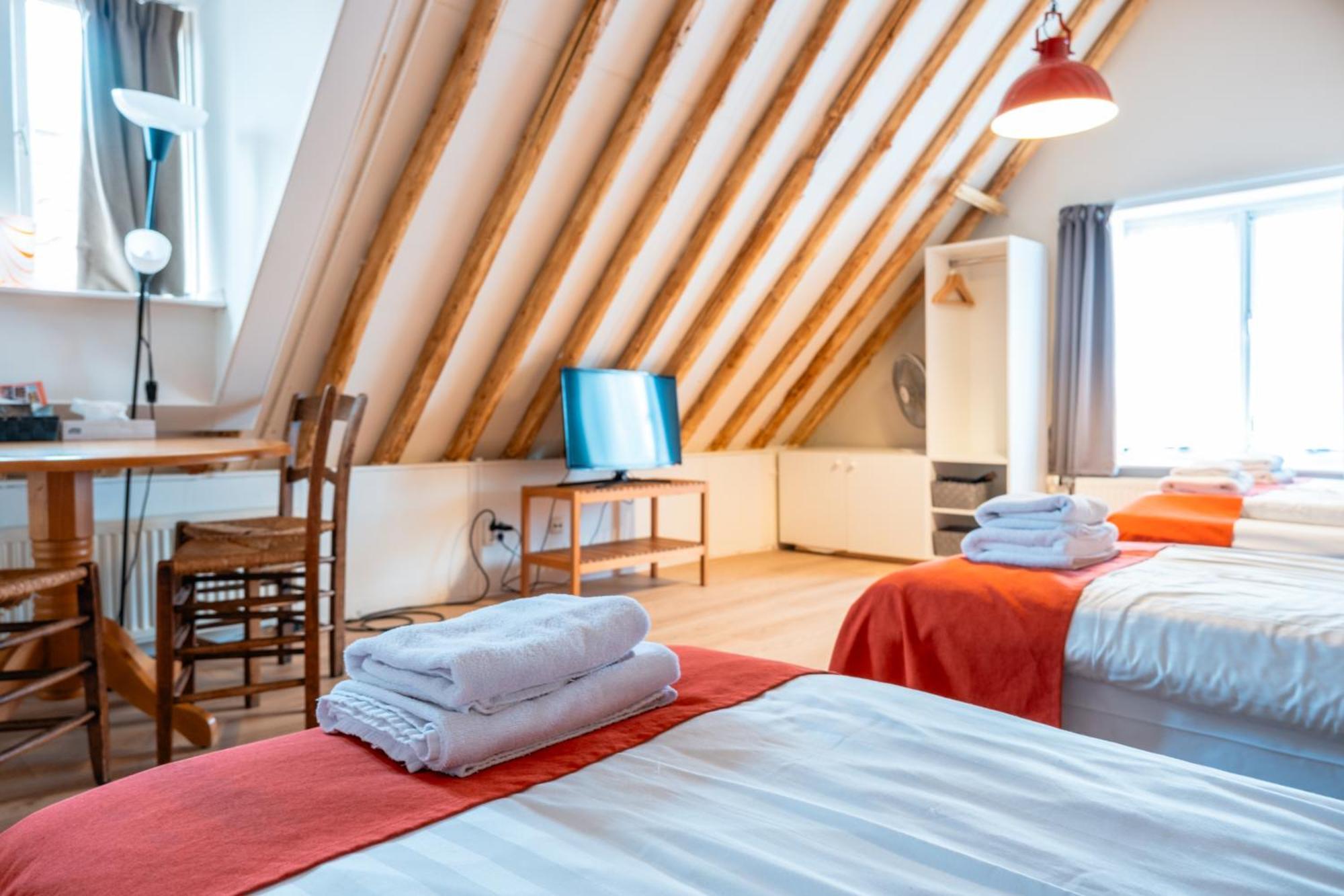 Quadruple Room,1645009405:JPEG