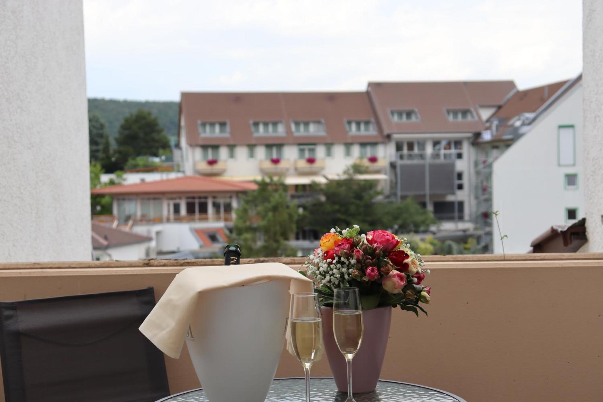 Apartment mit 2 Schlafzimmern und Balkon