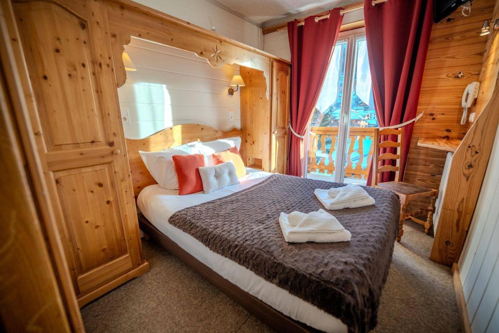 Standard Double Room,1645018566:JPEG