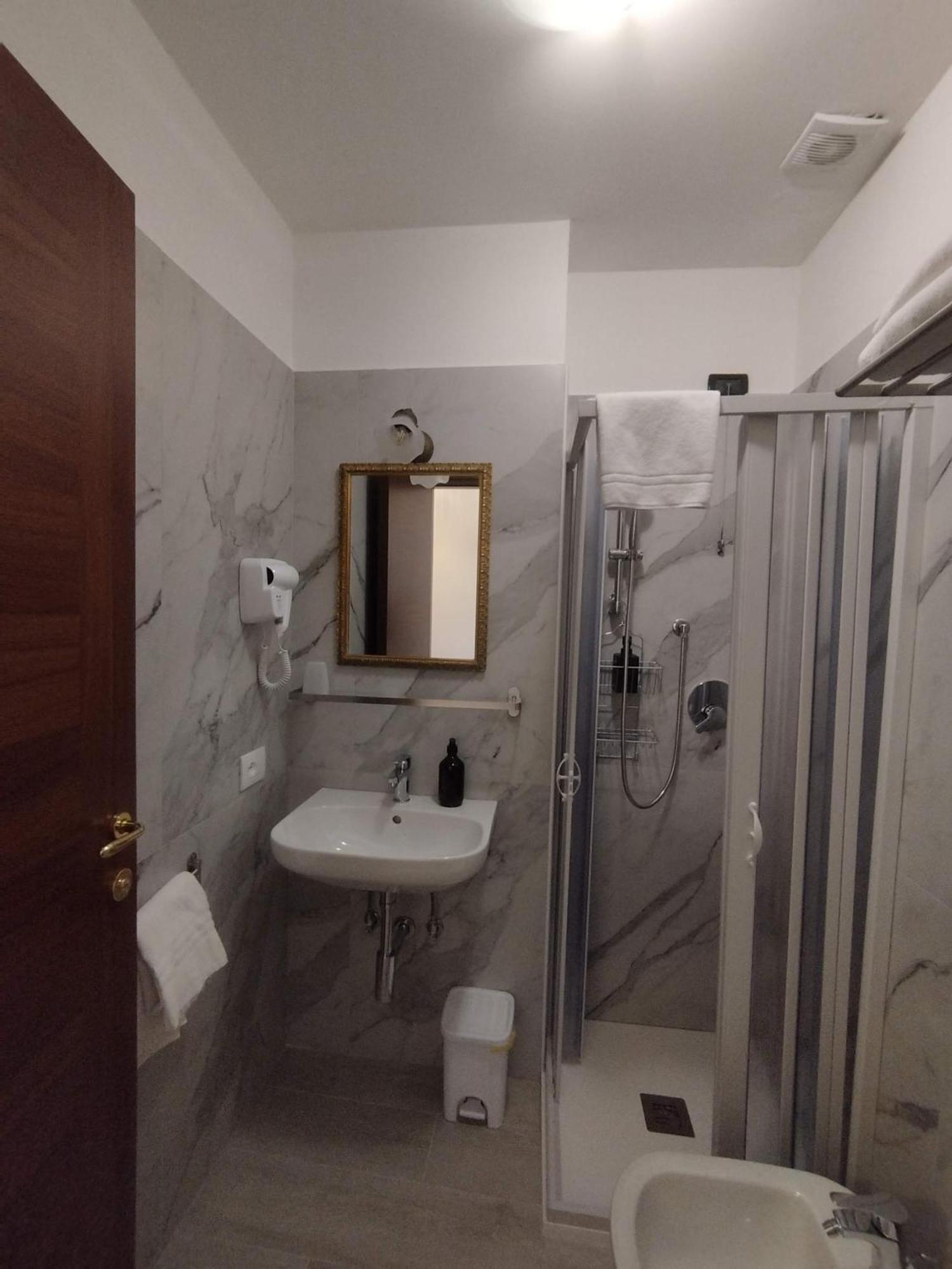 Quarto Duplo Pequeno