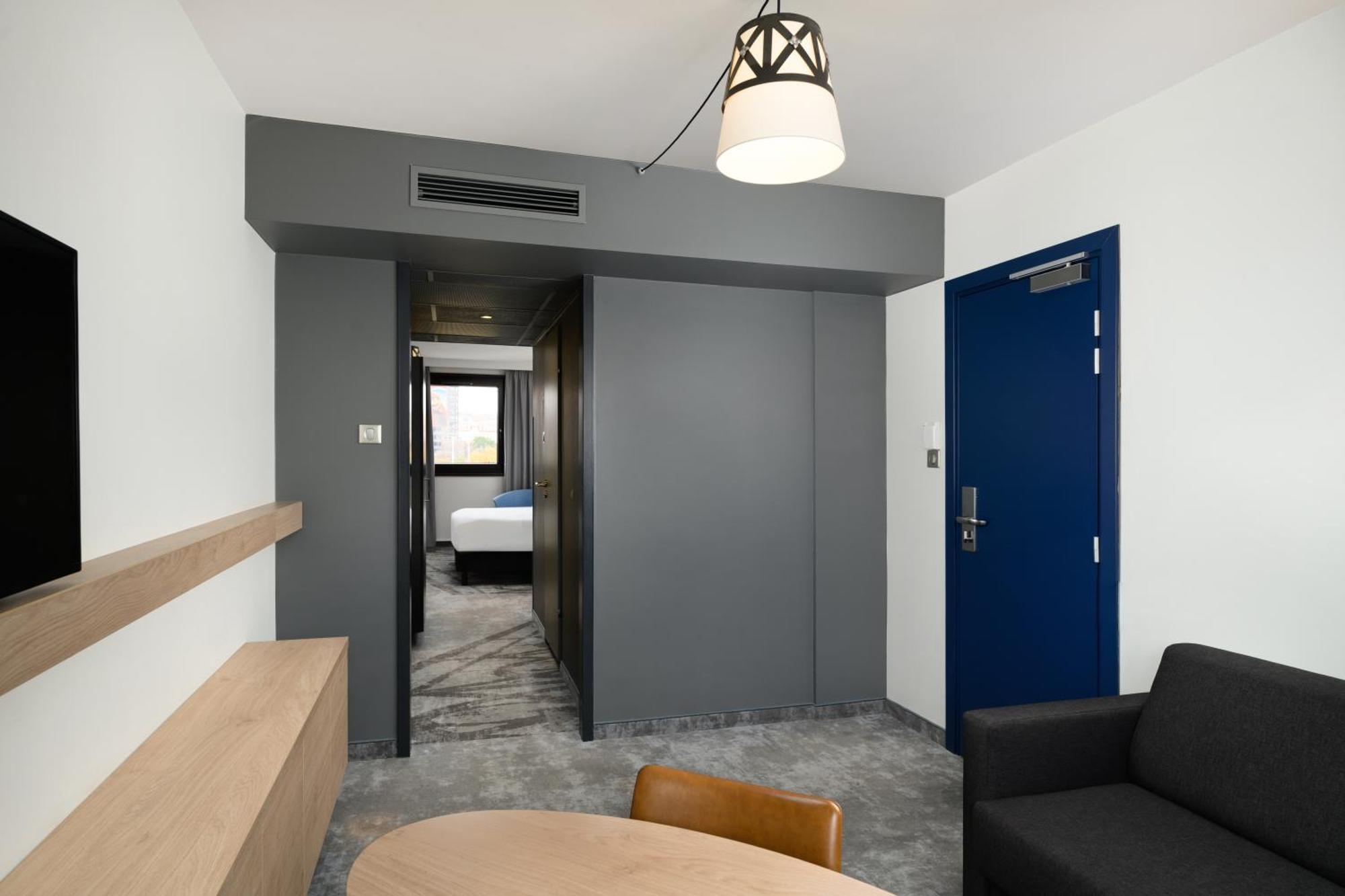 Superior Suite with Living Room