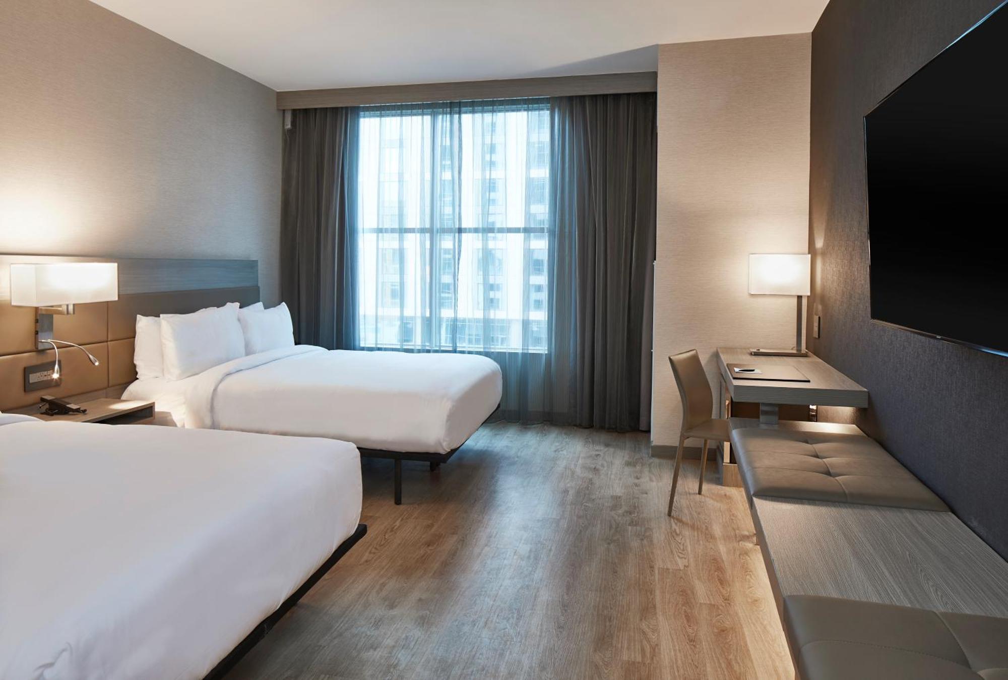 Queen Room Two Queen Beds Hearing Accessible
