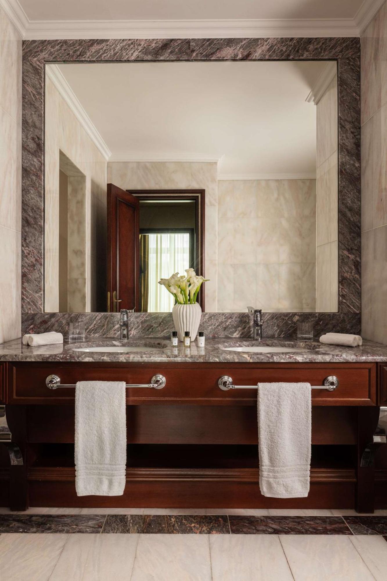 Junior Suite,1647716266:JPEG