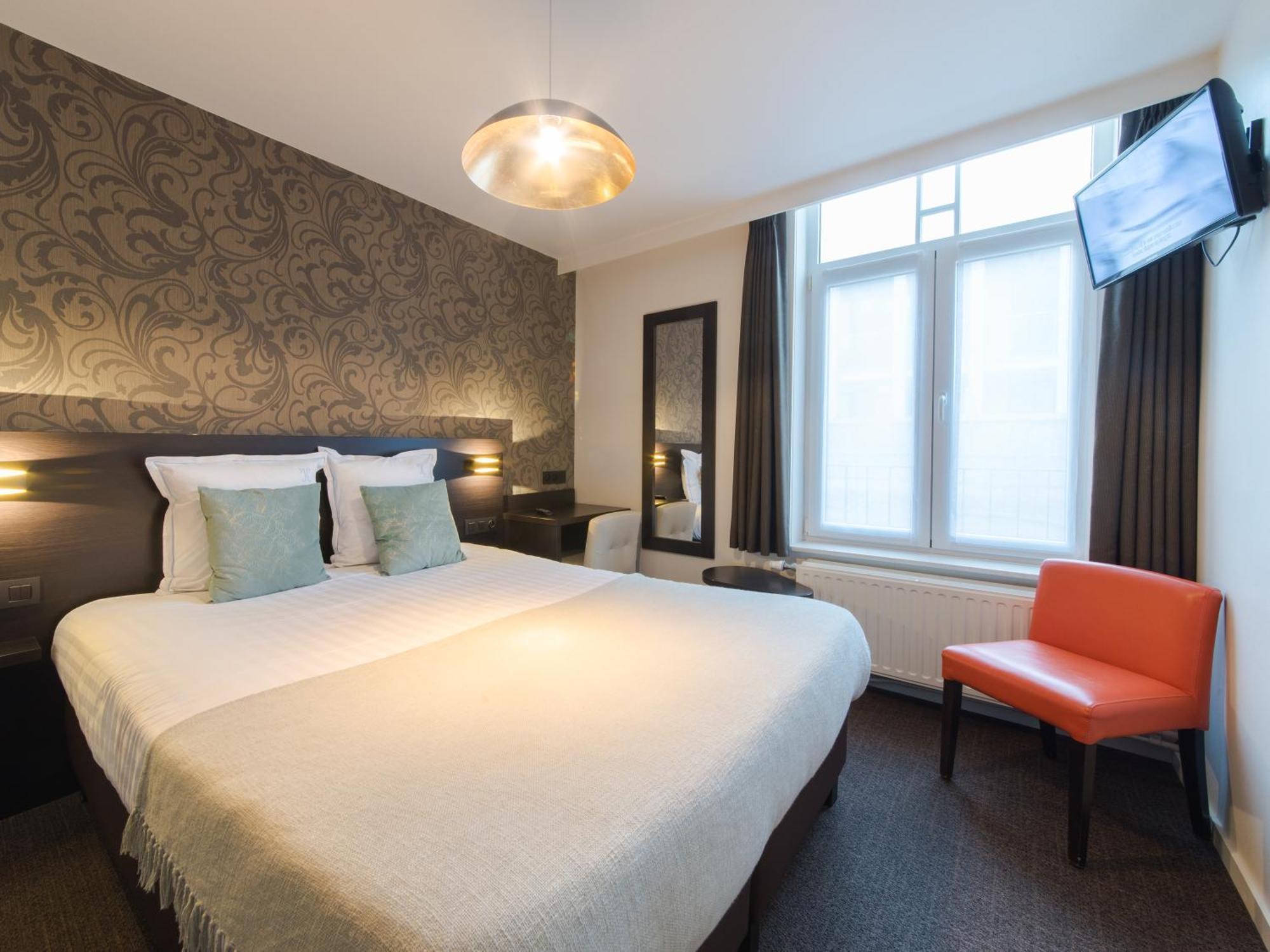 Deluxe Double Room with Hot Tub