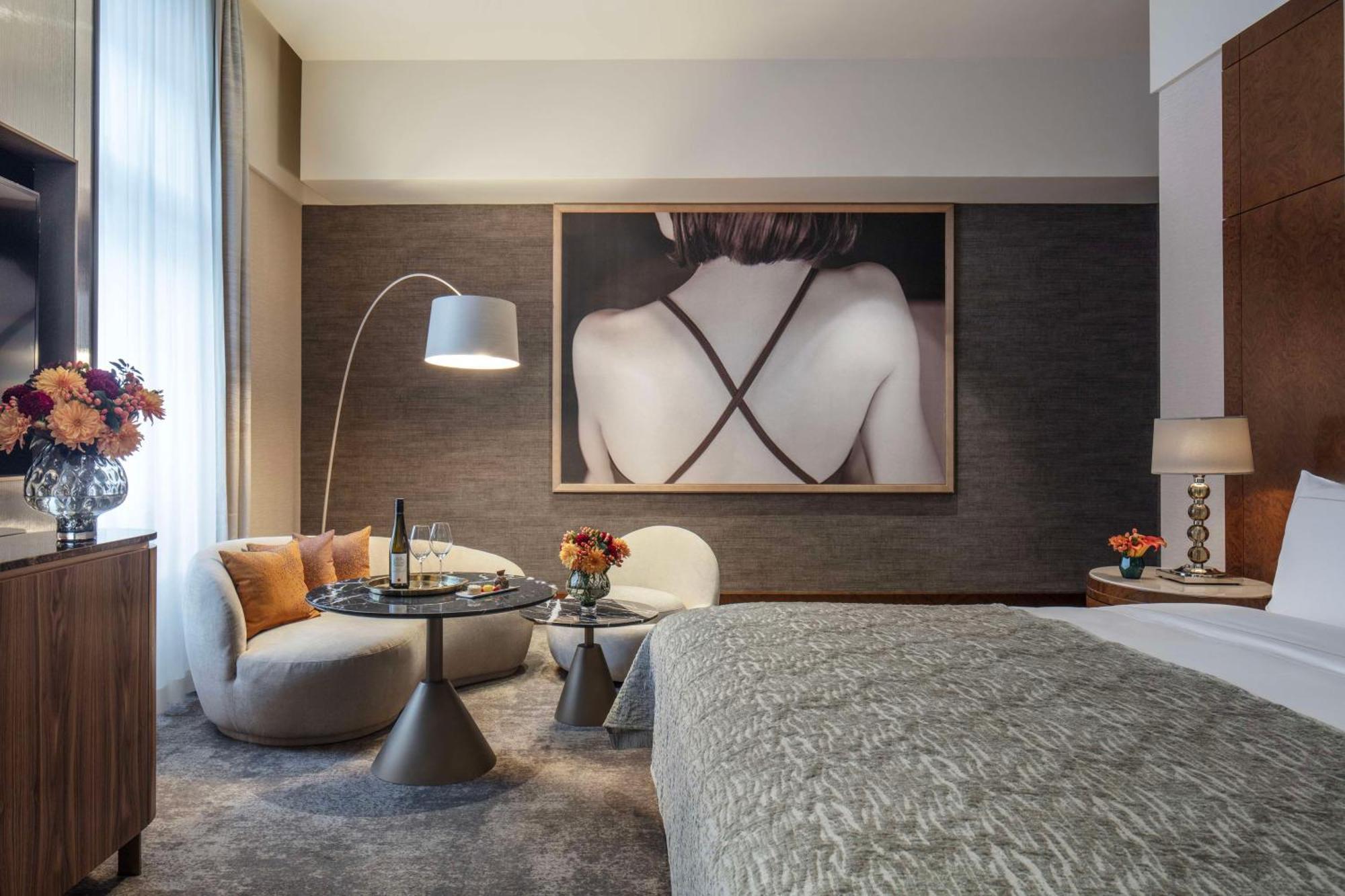 Grand Premium Room,1651184594:JPEG