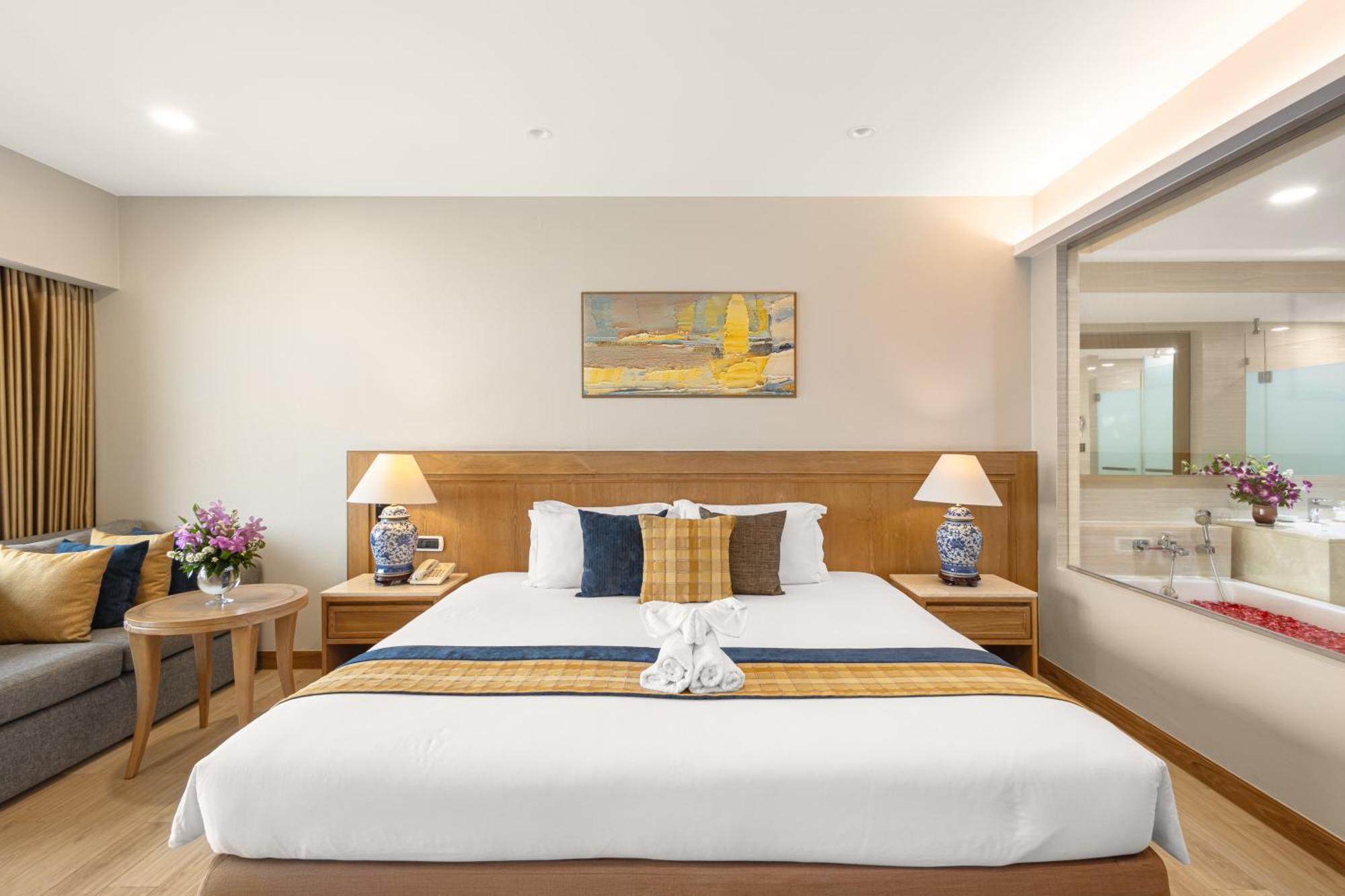 Ocean Deluxe