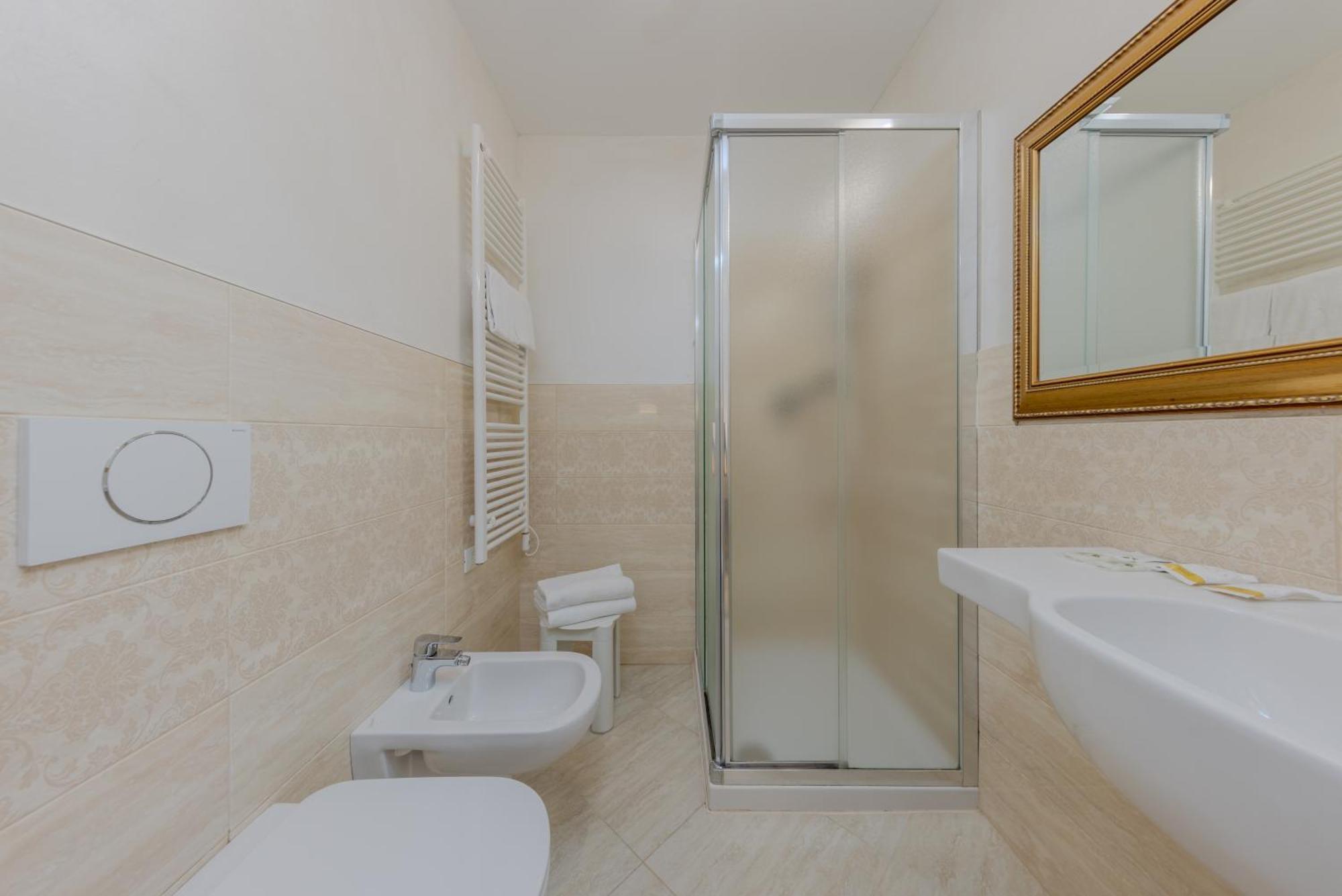 Quarto Individual Económico