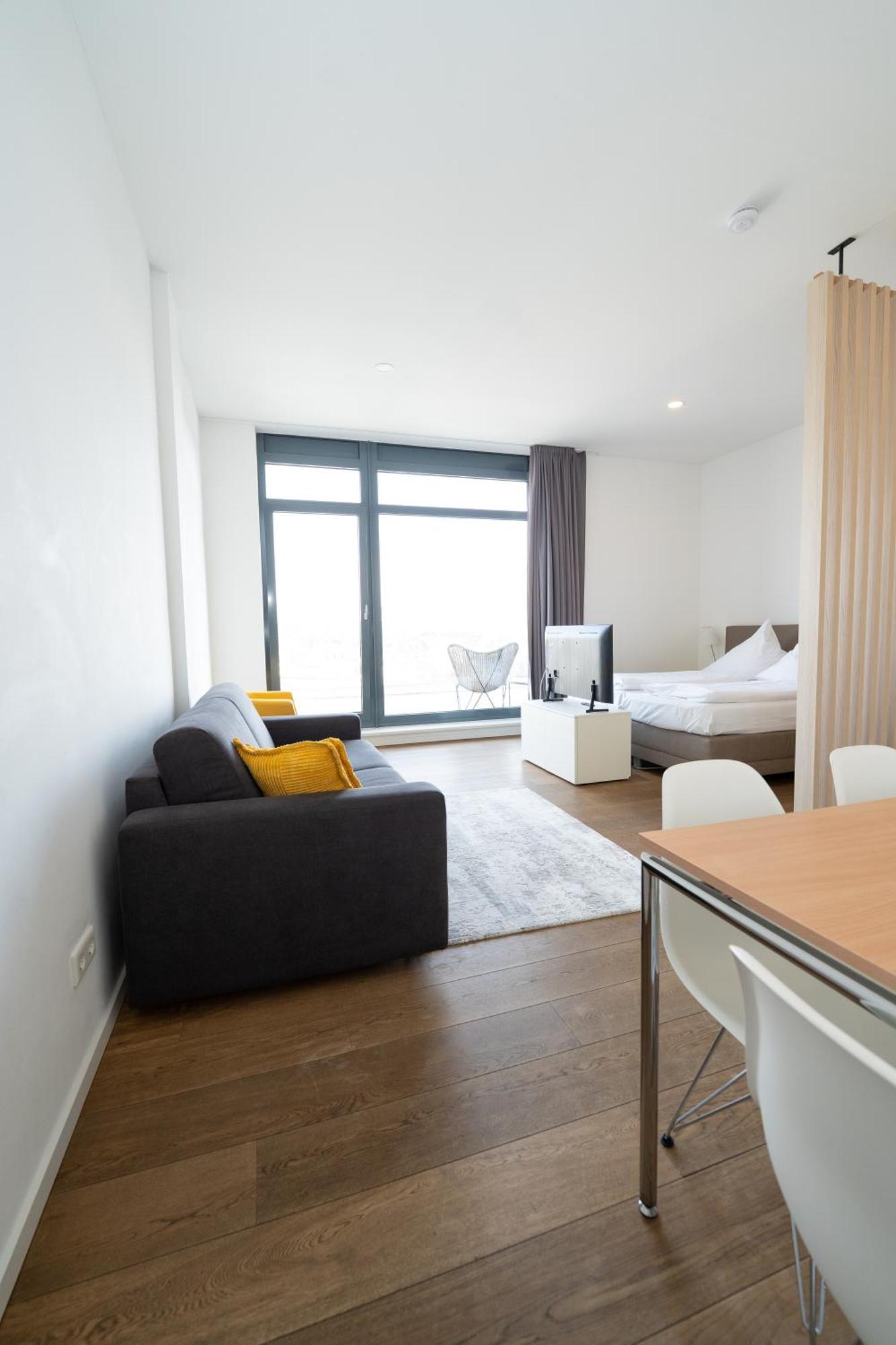 Junior Suite,1652807073:JPEG