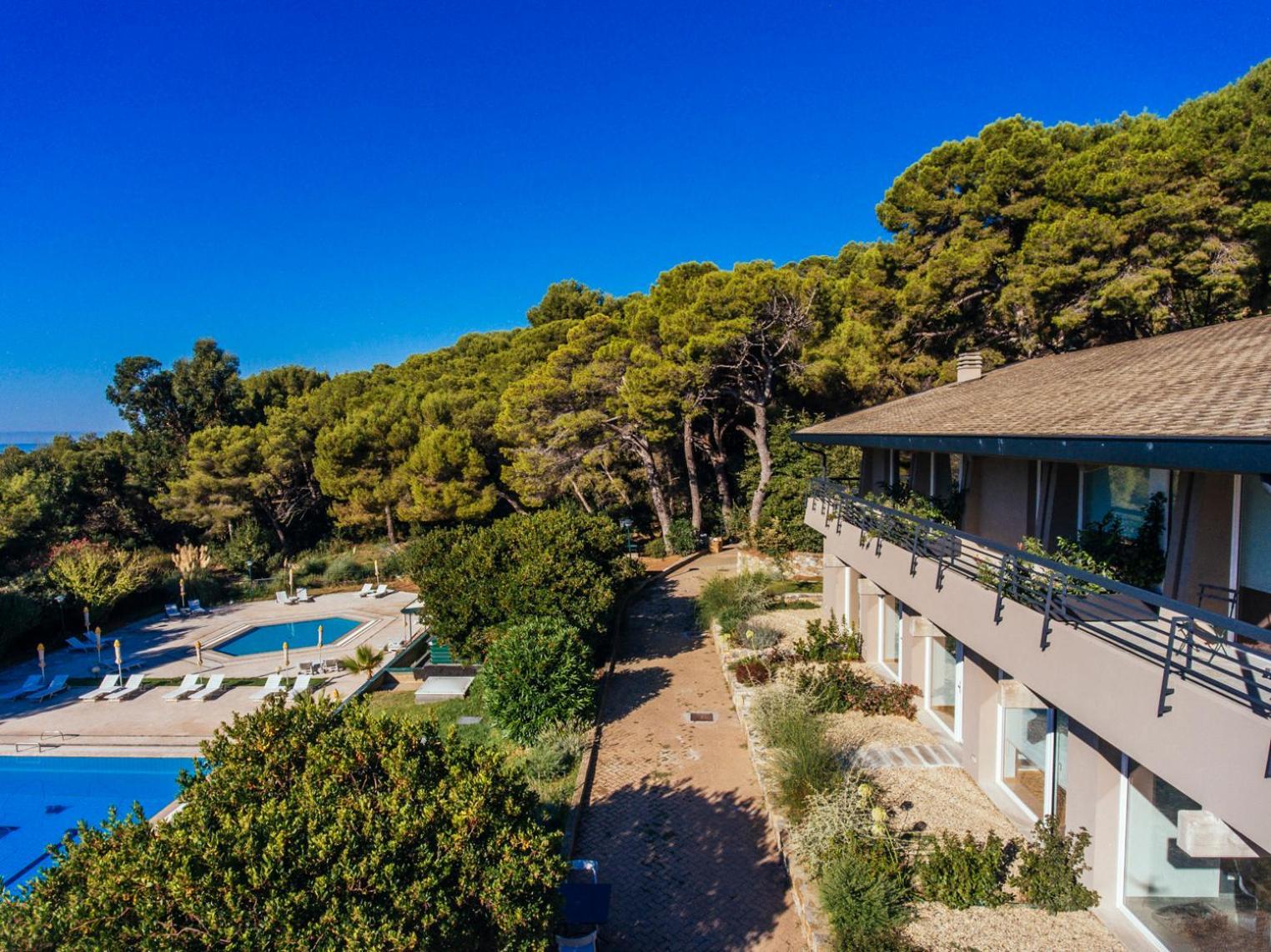Appartamento con 1 Camera da Letto e Vista Piscina