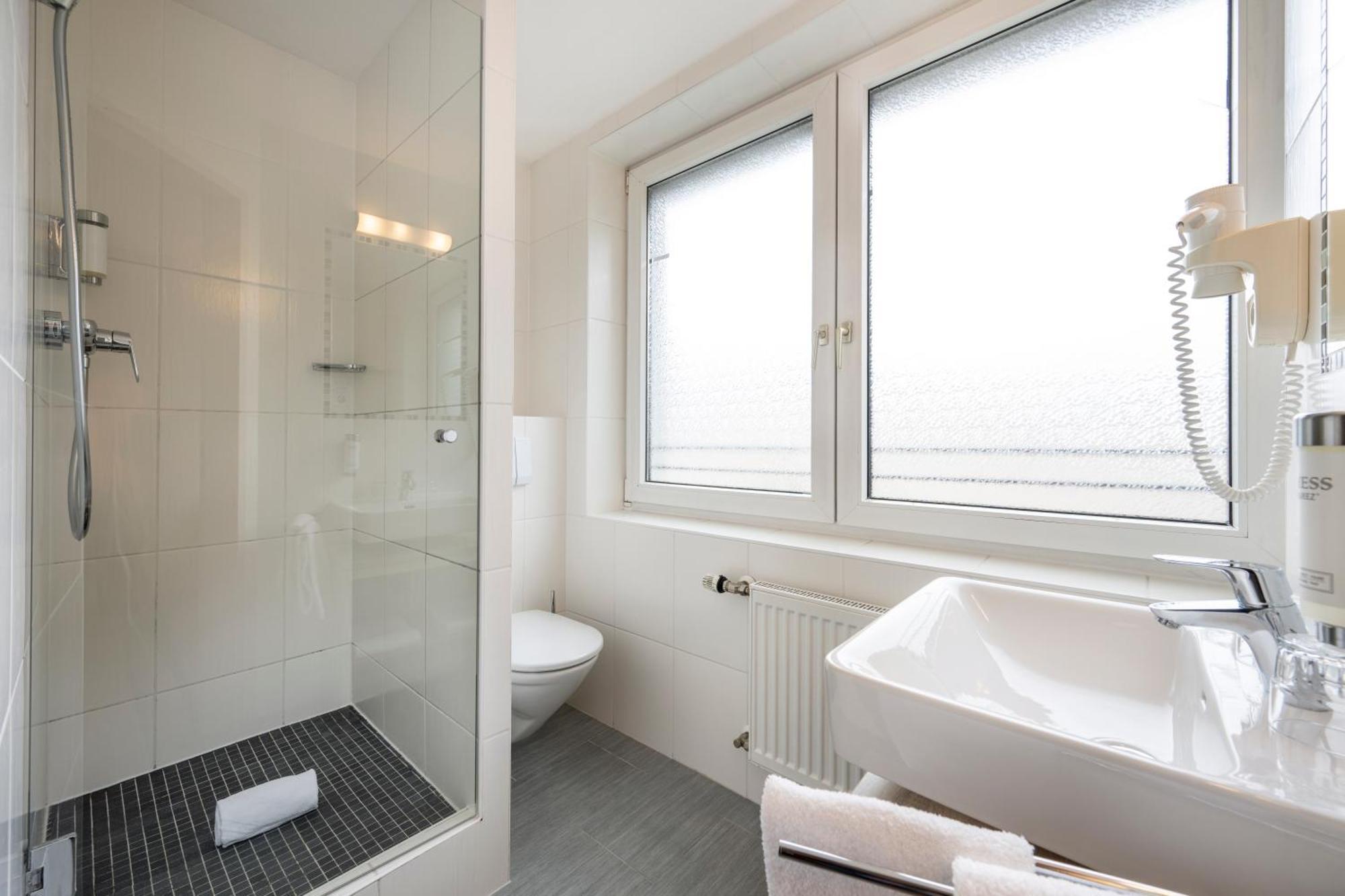 Superior Room with Balcony,1654259720:JPEG