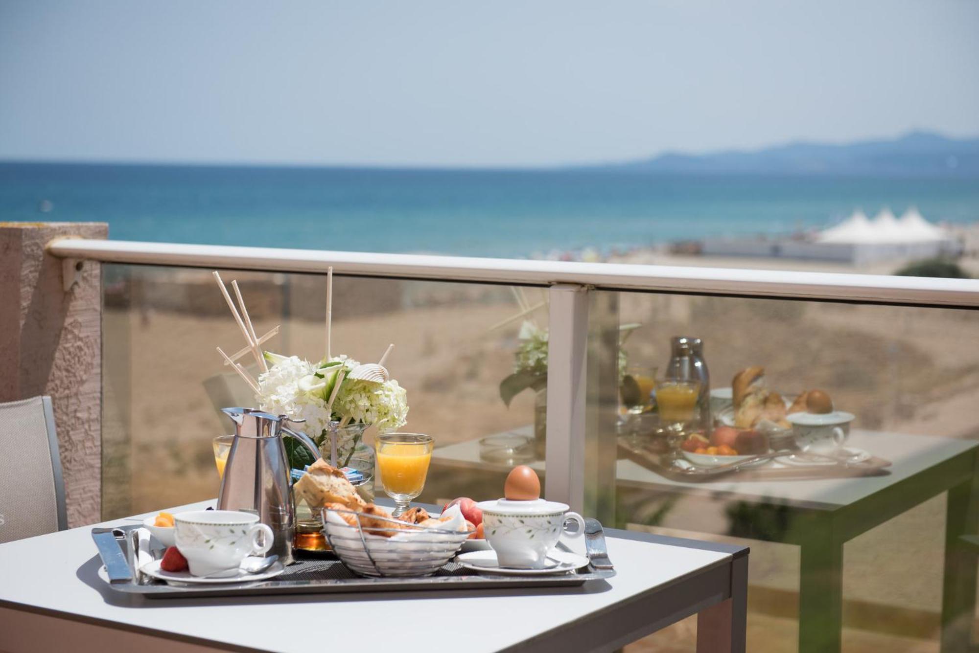 Suite with Sea View Complimentary Spa Access,1215221275:JPEG