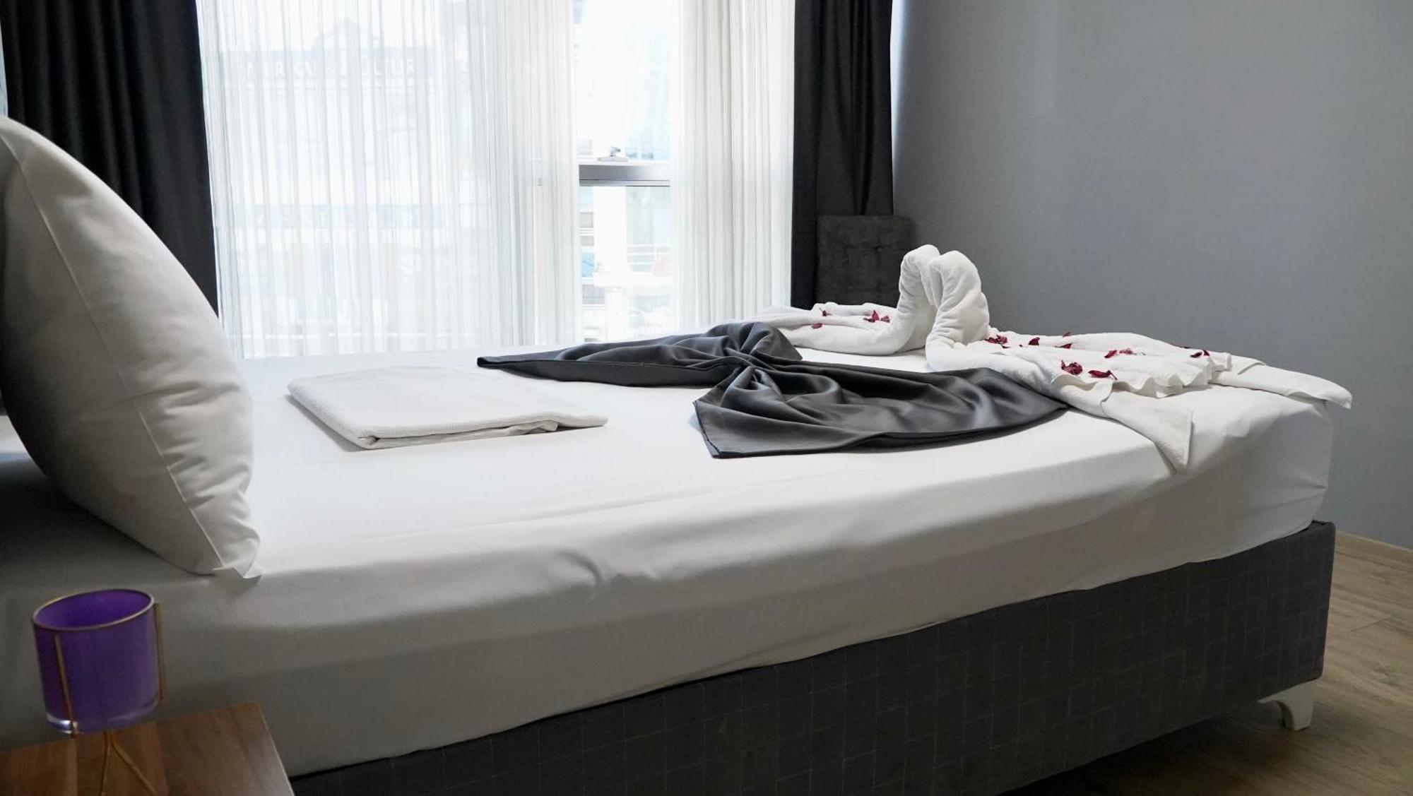 Deluxe Triple Room,1656228745:JPEG