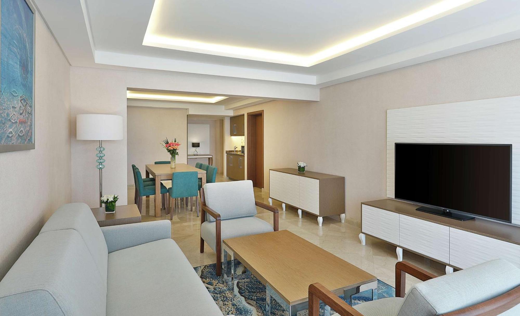 Infinity Suite met Kingsize Bed en Uitzicht op Zee