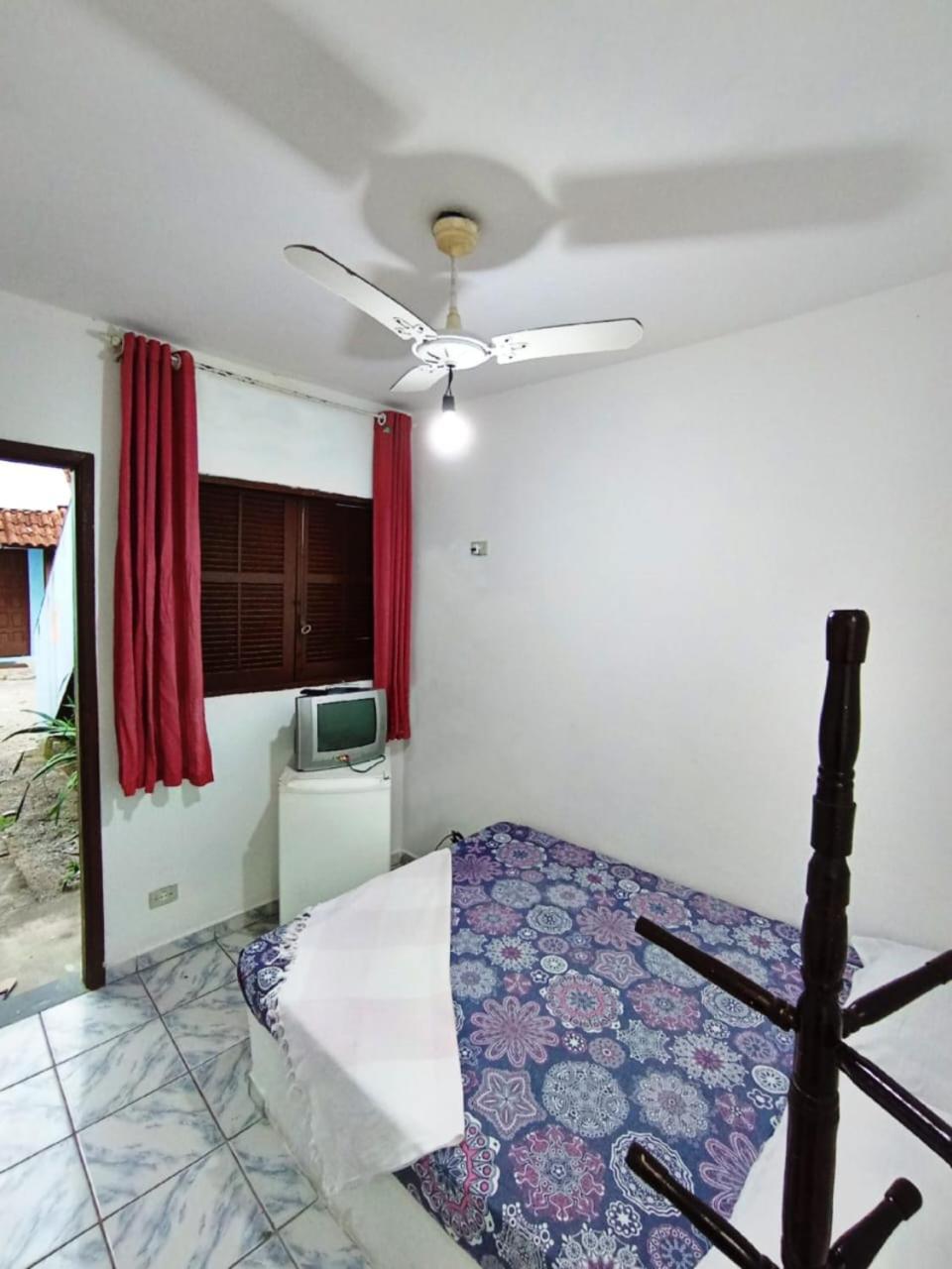 Quarto Triplo Econômico