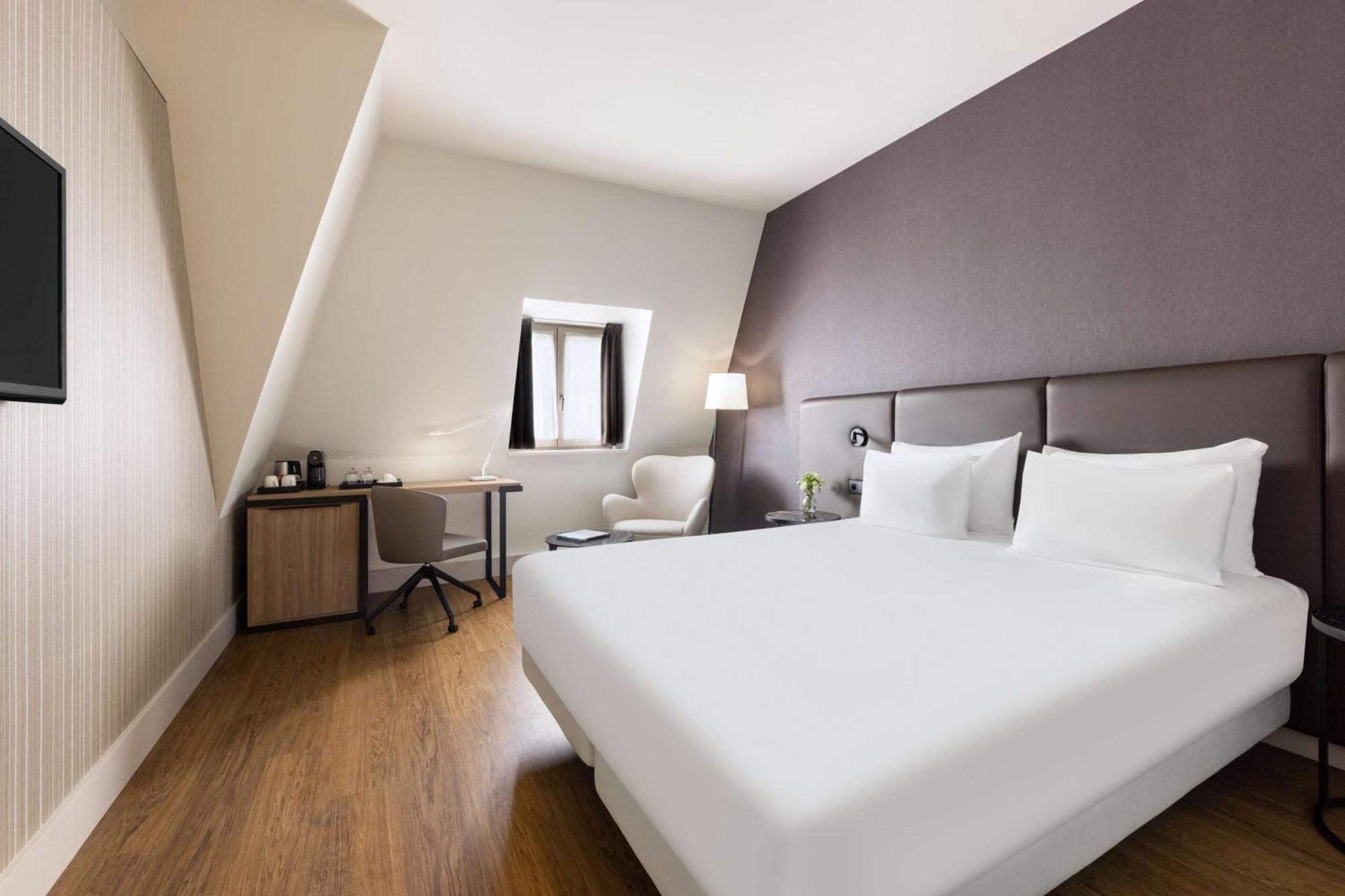 Superior Double Room,1661105959:JPEG