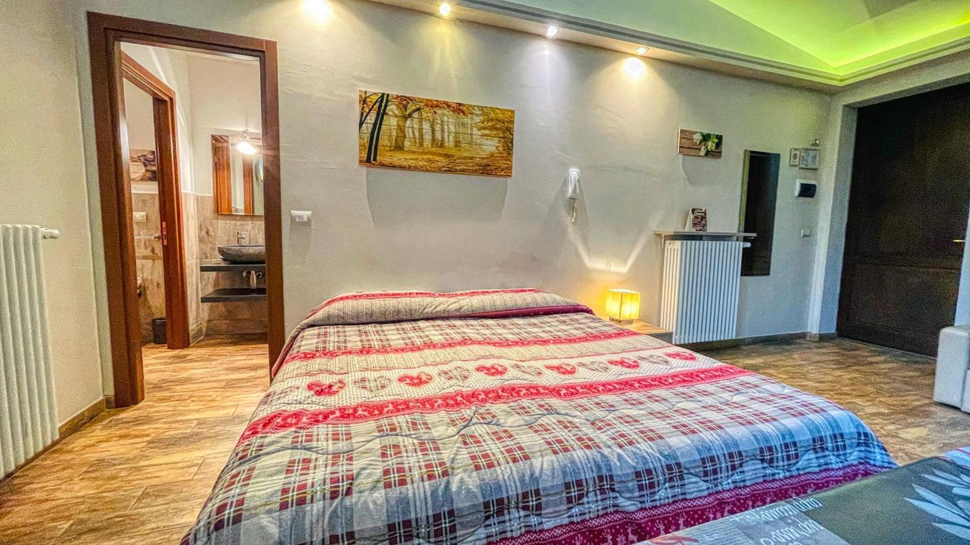 Monolocale Familiare (4 Adulti)