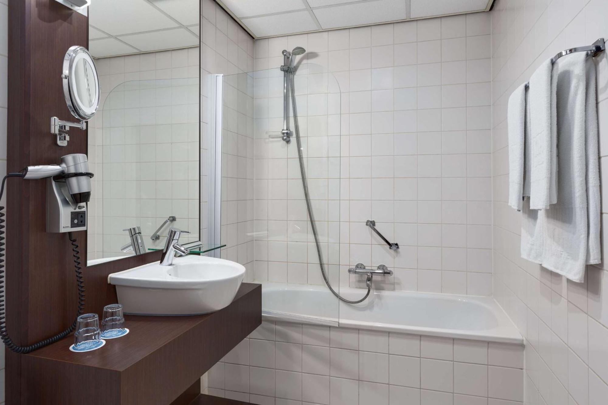 Standard Single Room,1664649540:JPEG
