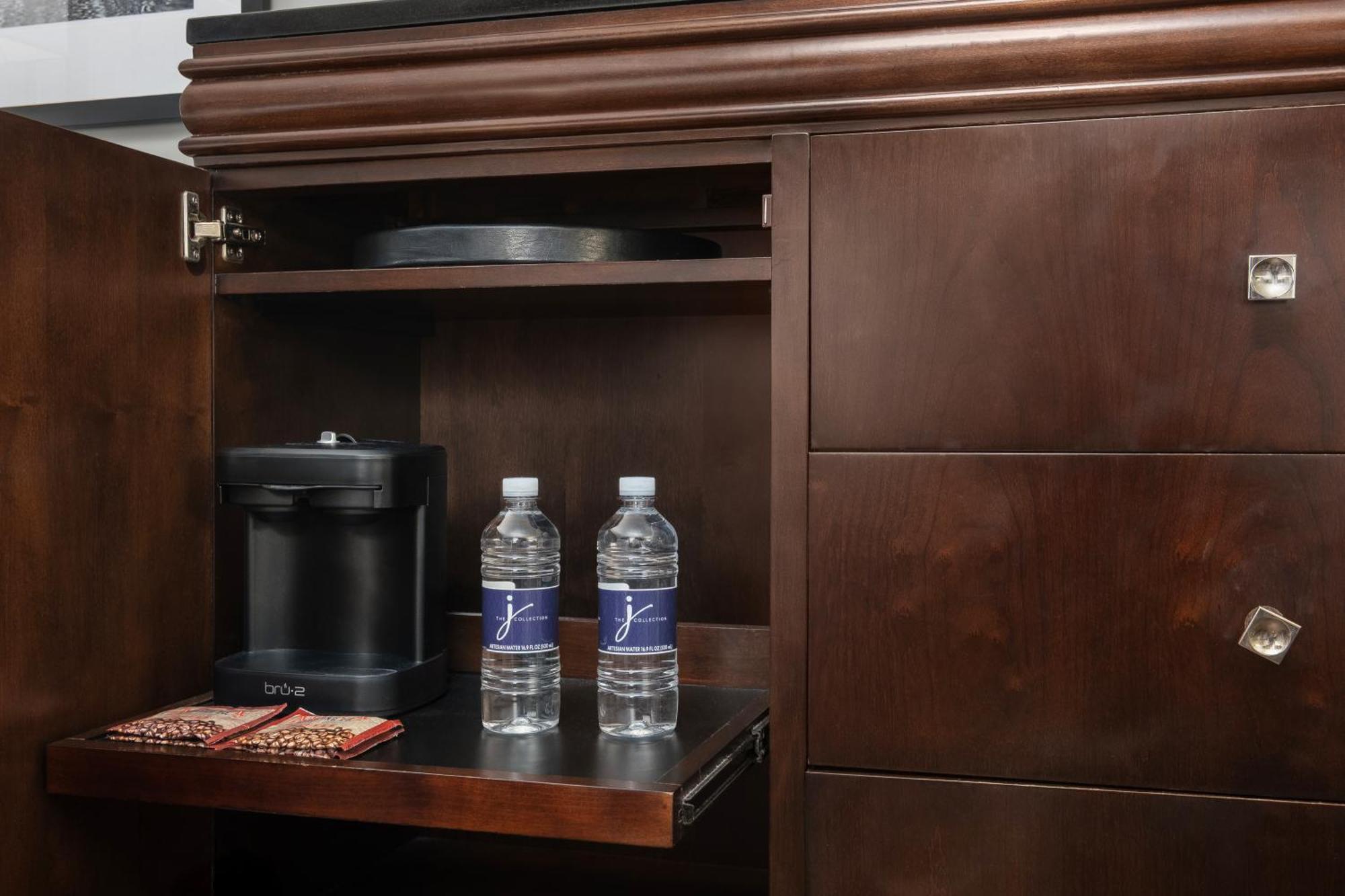Deluxe Zimmer mit Kingsize-Bett