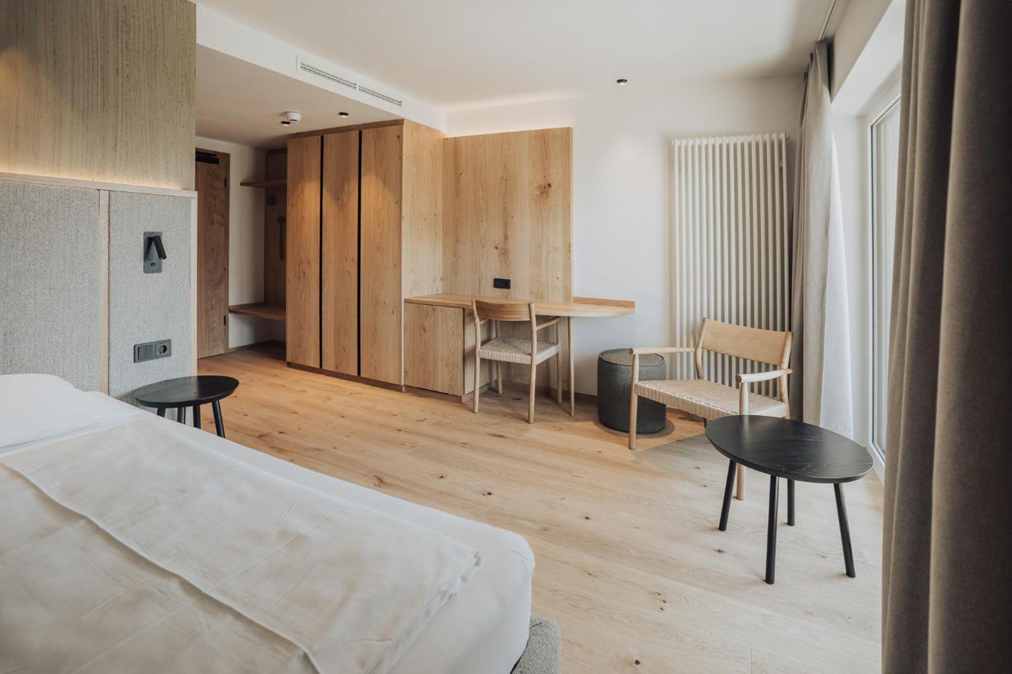 Doppelzimmer mit Balkon