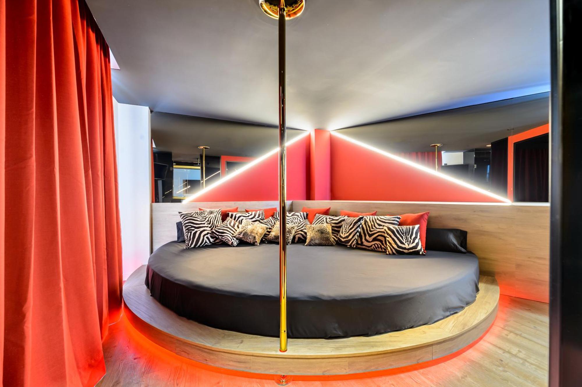 Habitación Party