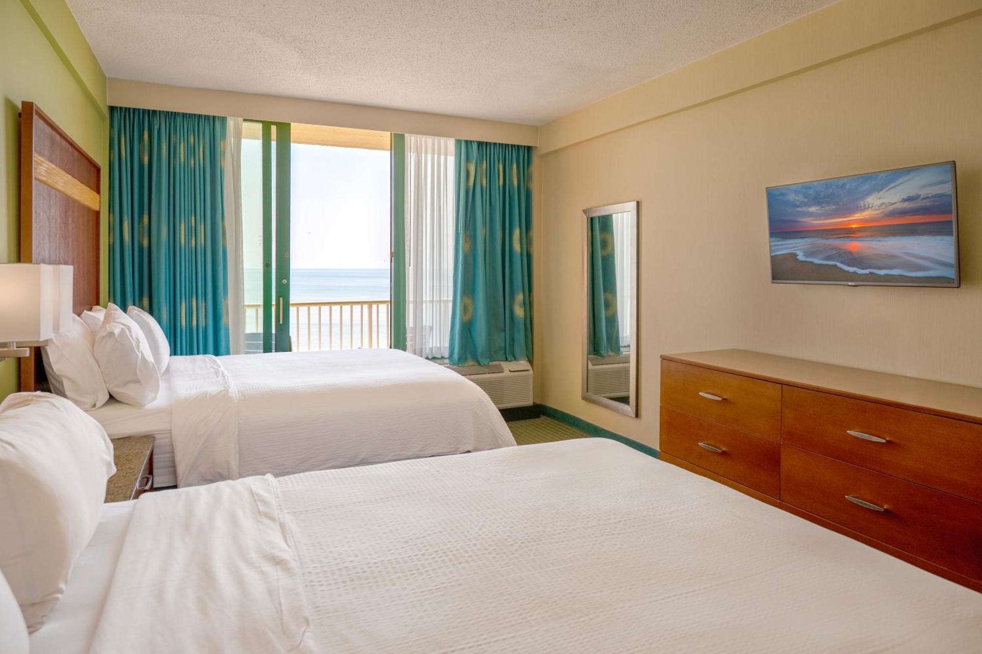 Standard Queen Room Two Queen Beds Pool View