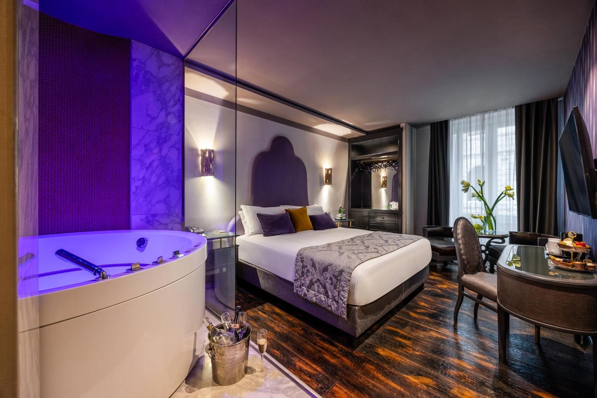 Chambre Deluxe Double ou Lits Jumeaux