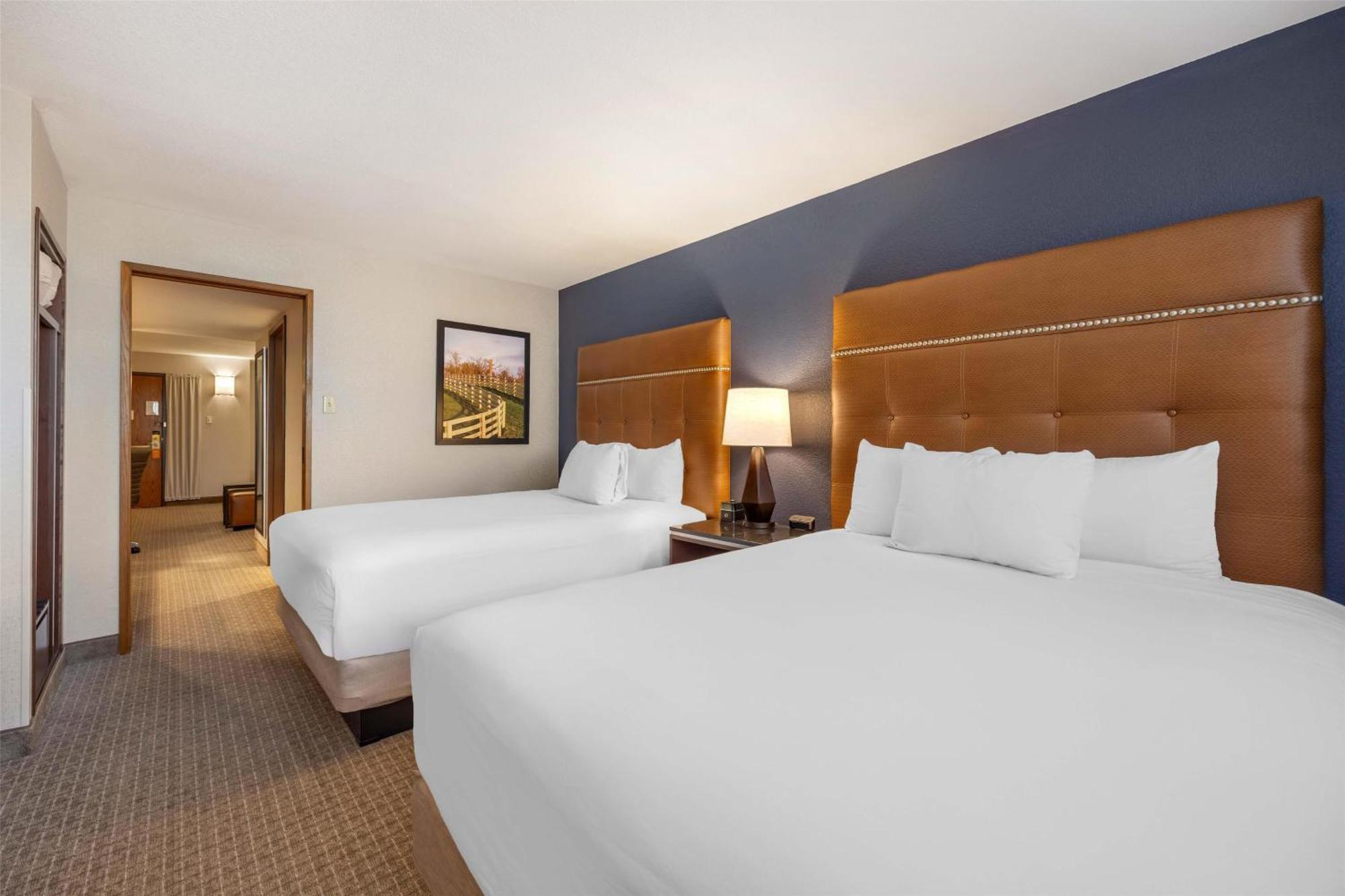 Queen Suite with Two Queen Beds