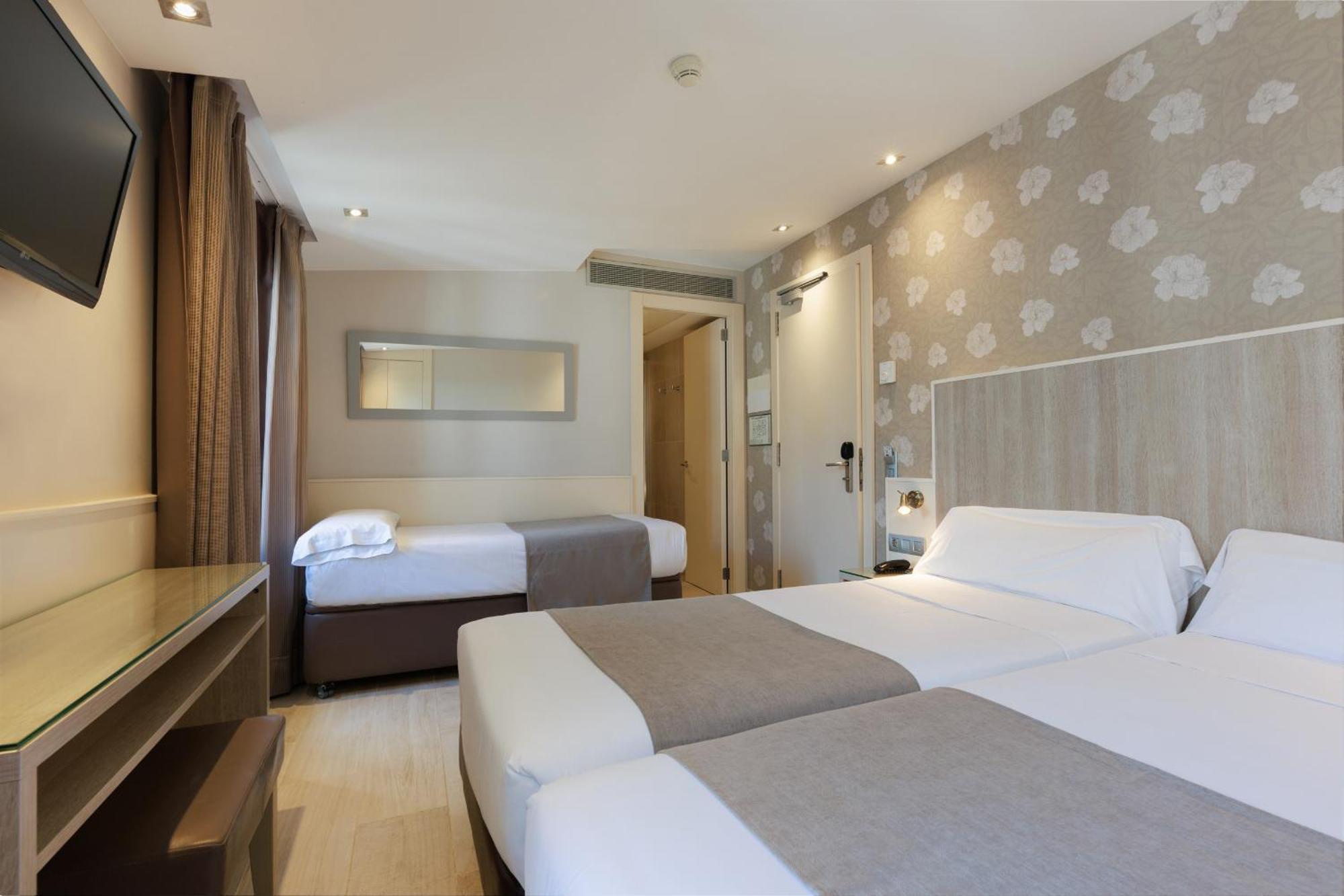 Quarto Duplo ou Twin com Cama Extra