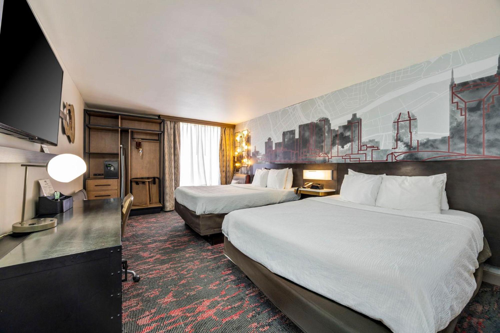 Queen Room Two Queen Beds Non-Smoking