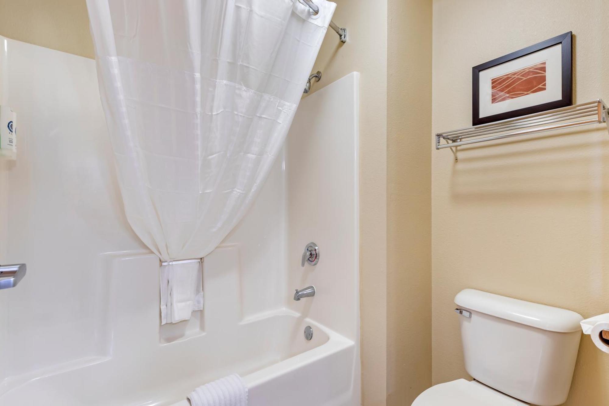 Double Room with Two Double Beds - Non-Smoking