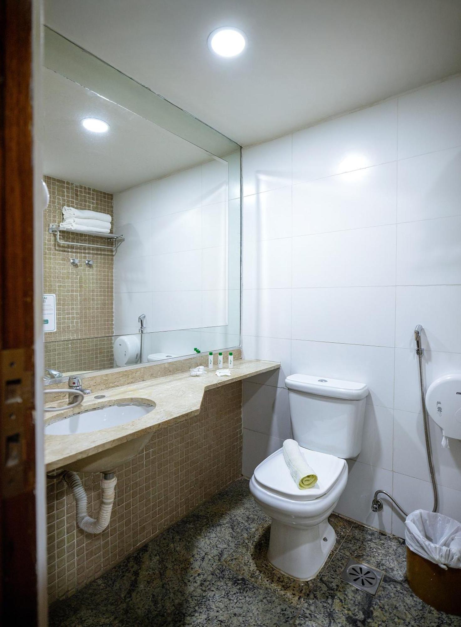 Standard Family Room,1670701843:JPEG