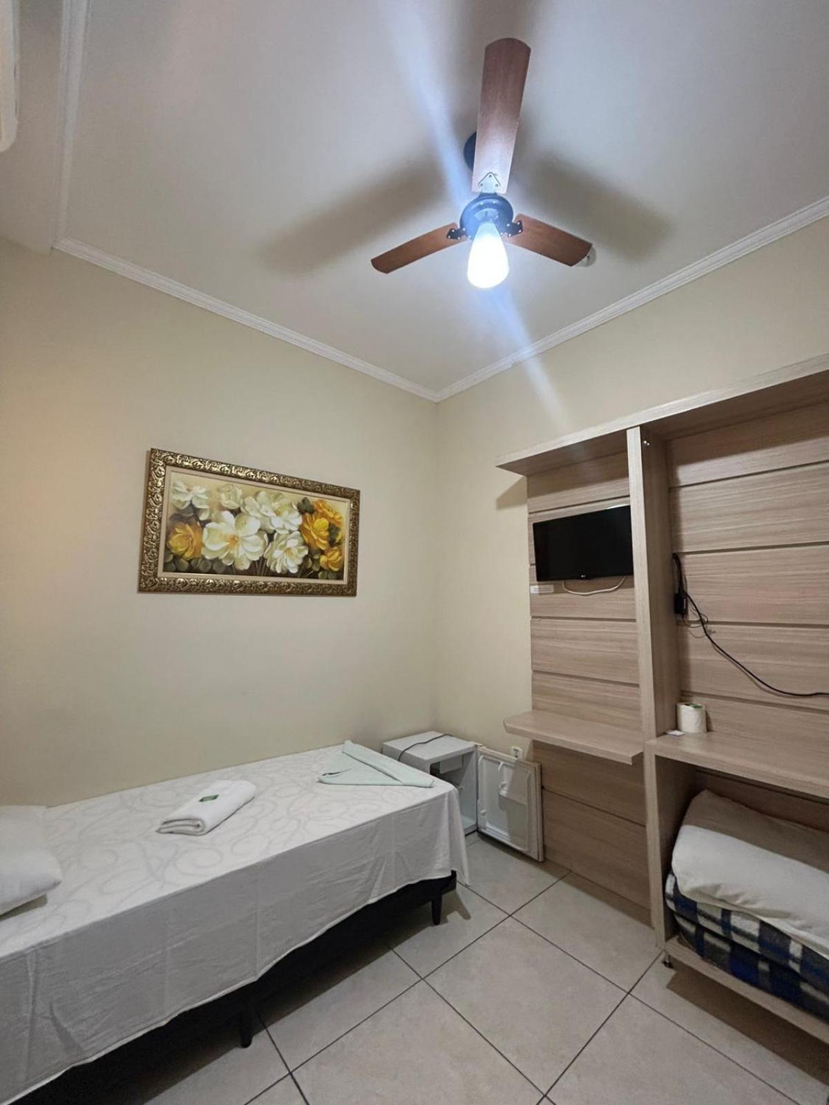 Quarto Duplo