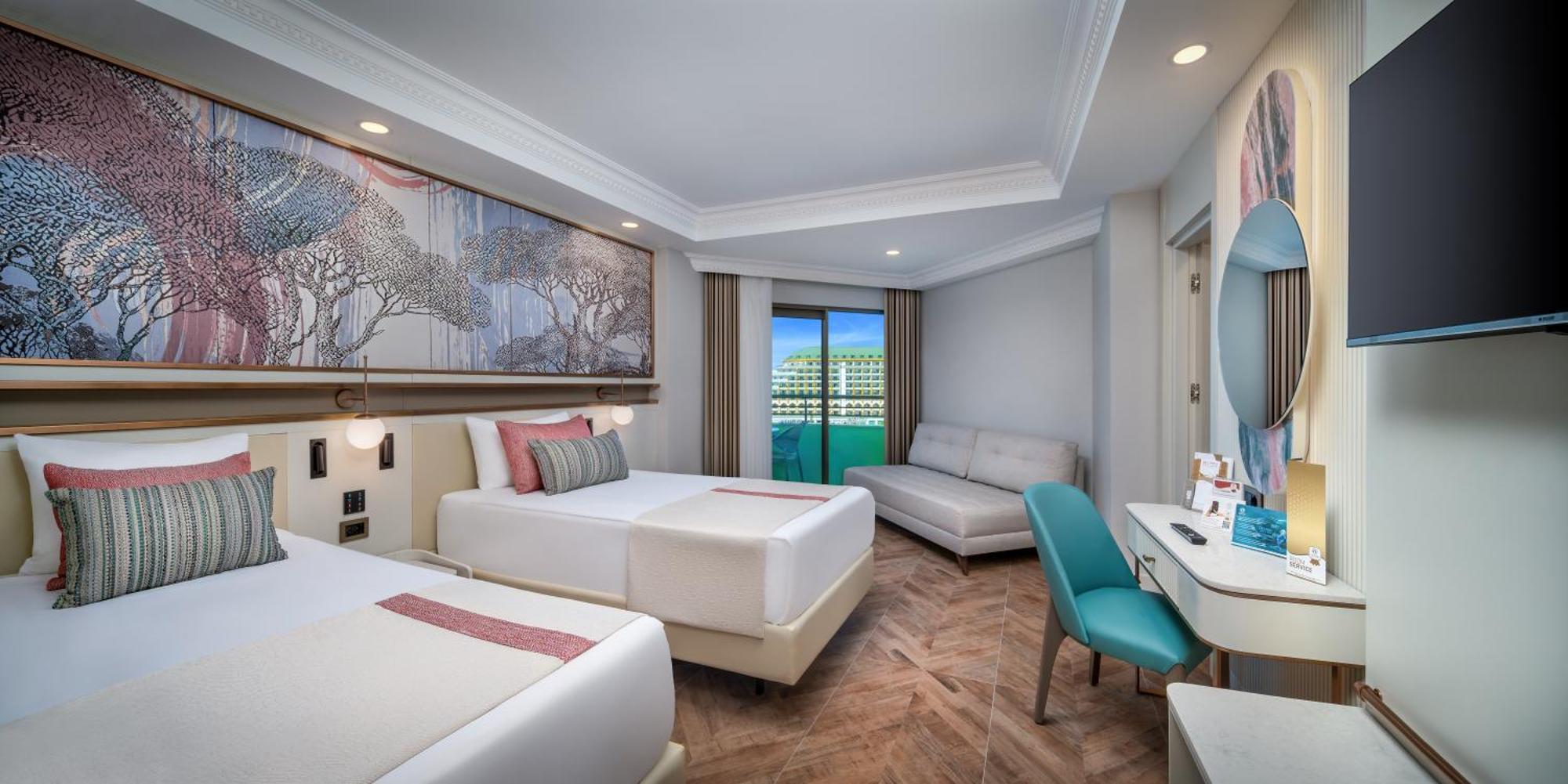 Family Room (4 Adults),1673652553:JPEG