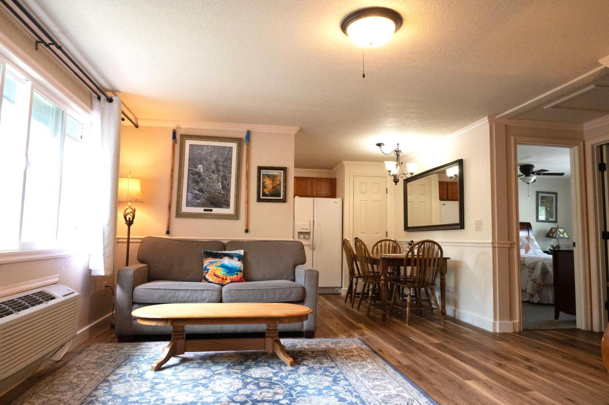 Two-Bedroom Suite