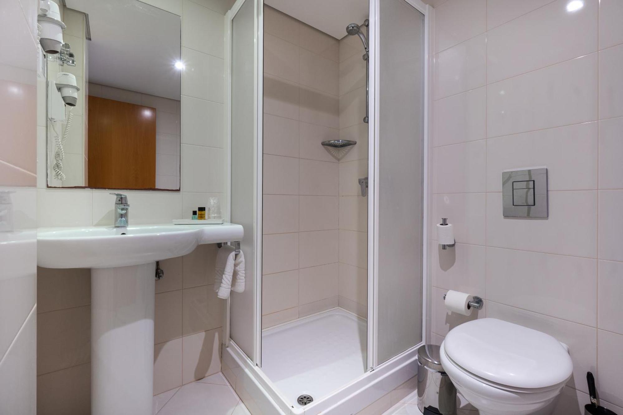 Quarto Duplo com Varanda