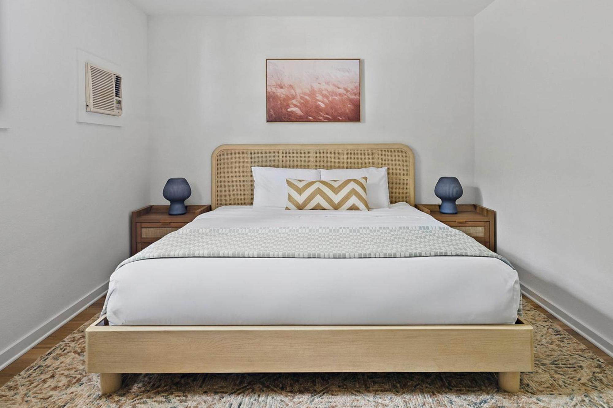 Superior King Suite