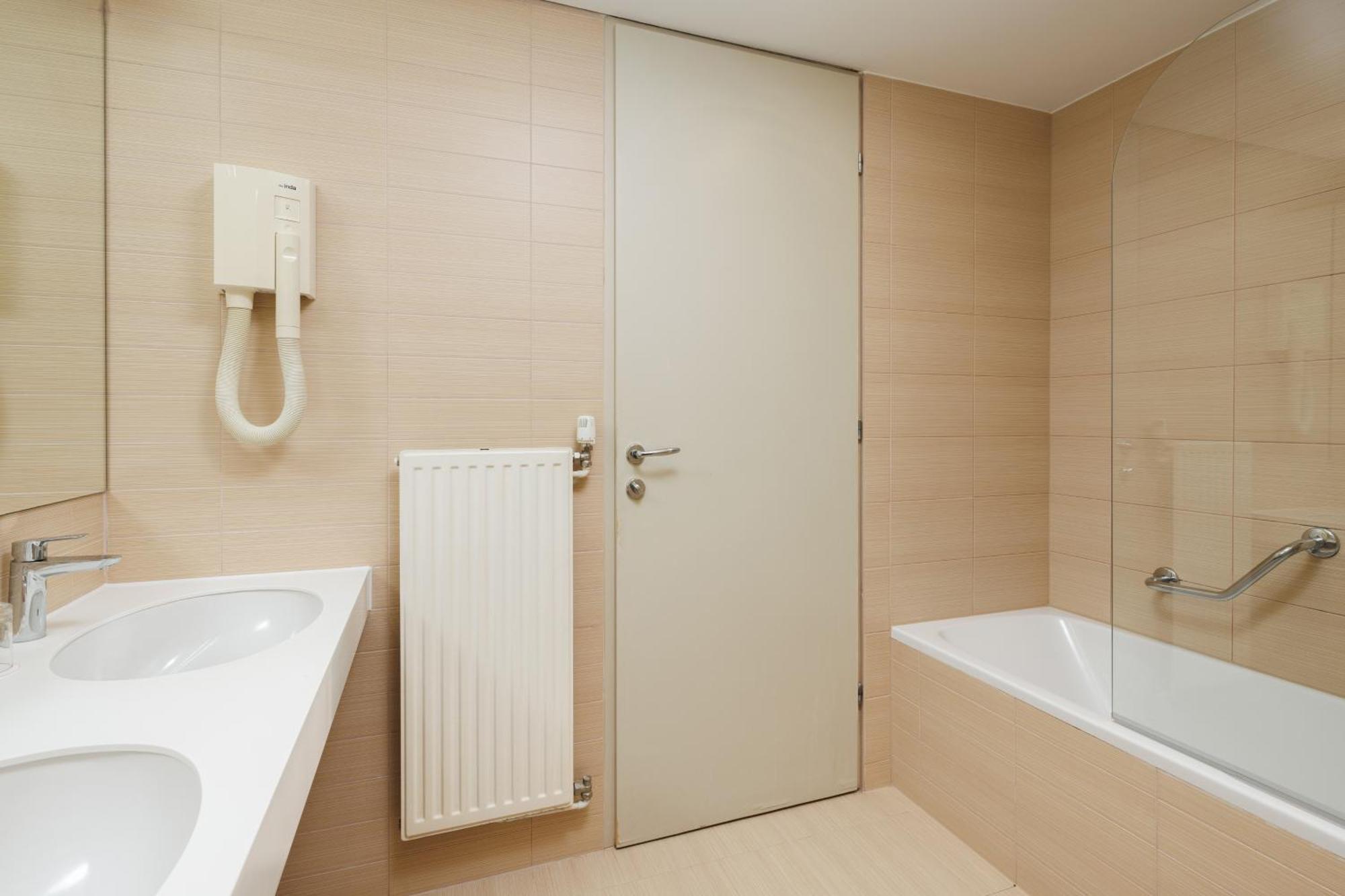 Suite with Balcony,1676736111:JPEG