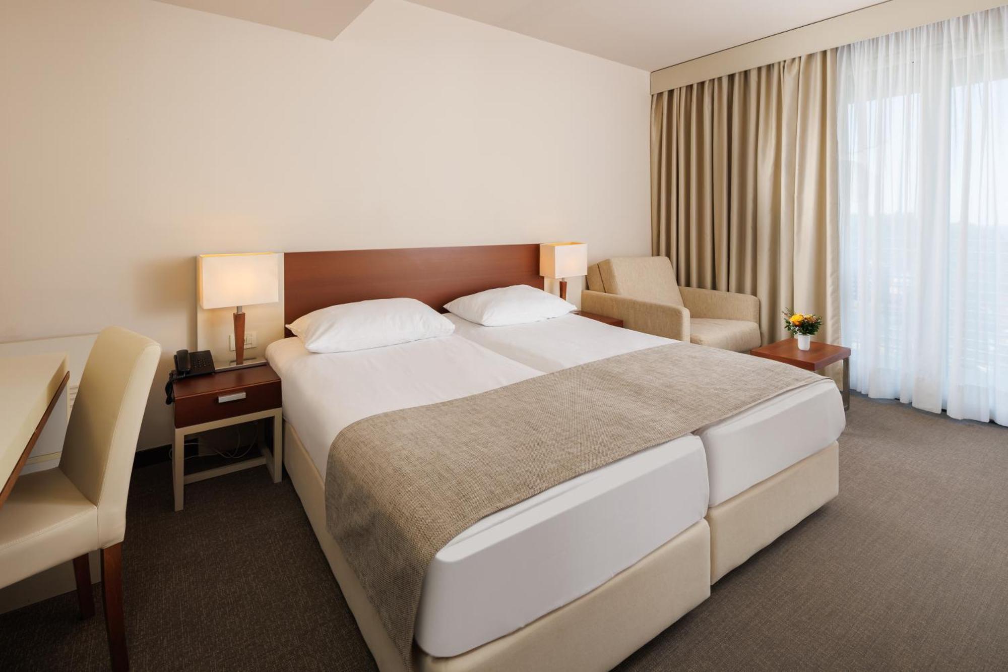Superior Room with Sofa Bed and Balcony - Sea Side,1676736125:JPEG