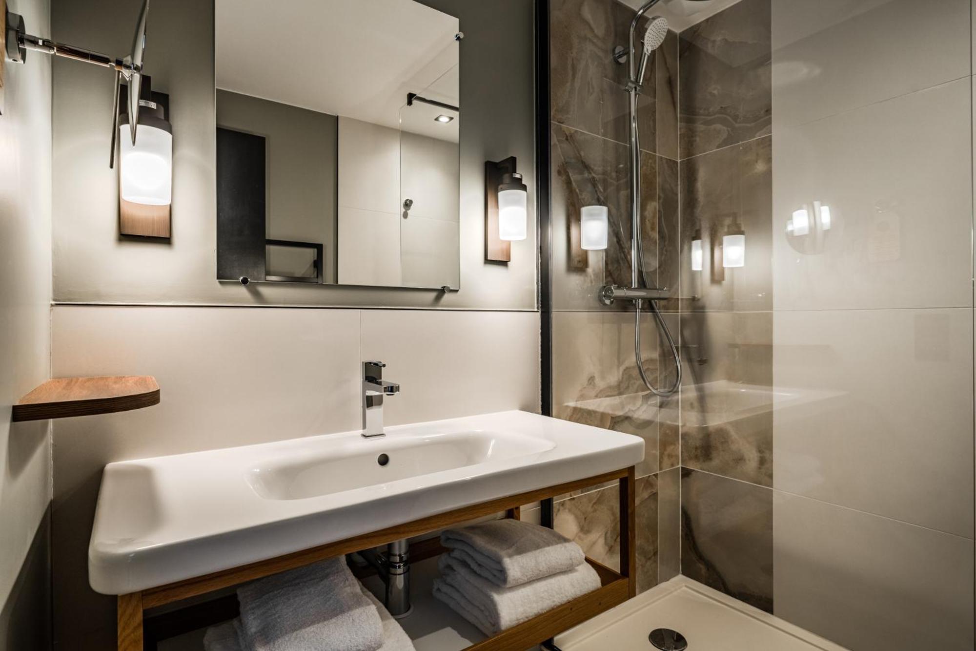Chambre Double Supérieure – Côté Mer