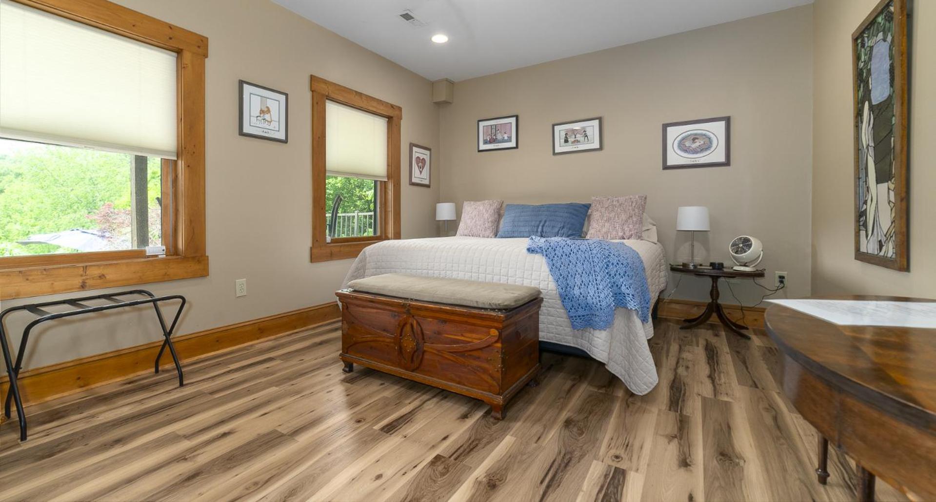 Family Room with Mountain View