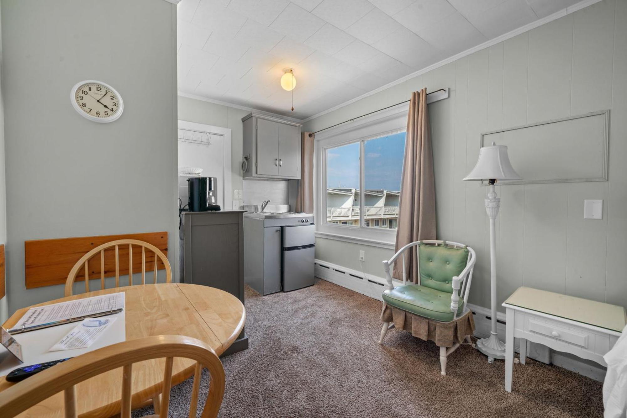 Queen Room with Sea View