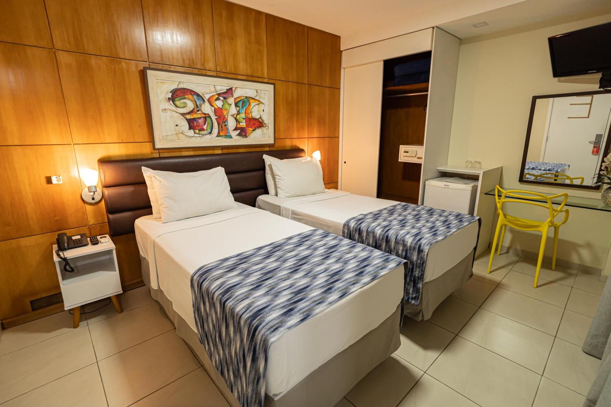 Double Room with Two Single Beds,1688811382:JPEG